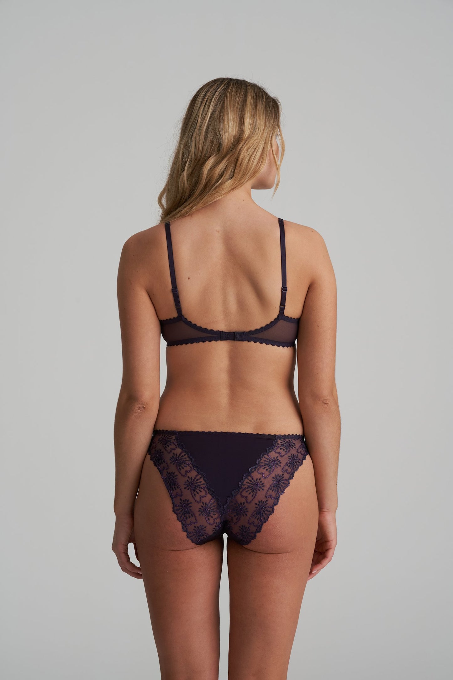 Marie Jo Jane Push-Up Bra styled on model in Amethyst