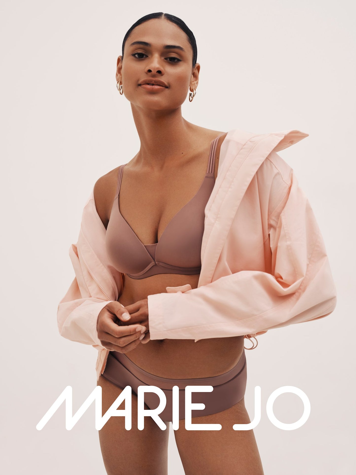Marie Jo Louie Full Cup Bra styled view in Satin Taupe