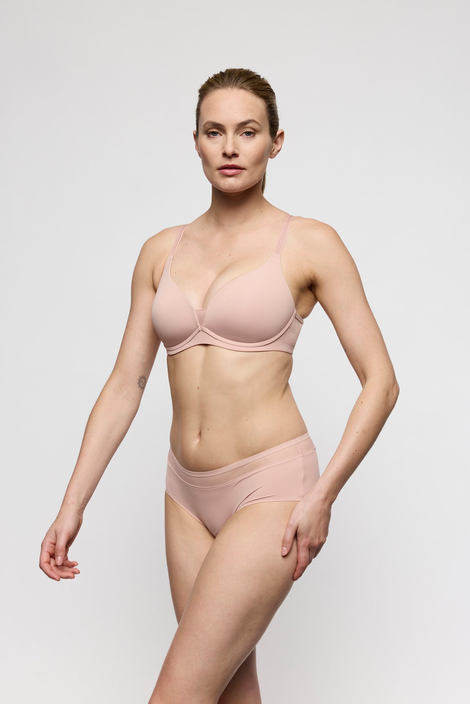 Marie Jo Louie Hotpant styled on model in Powder Rose