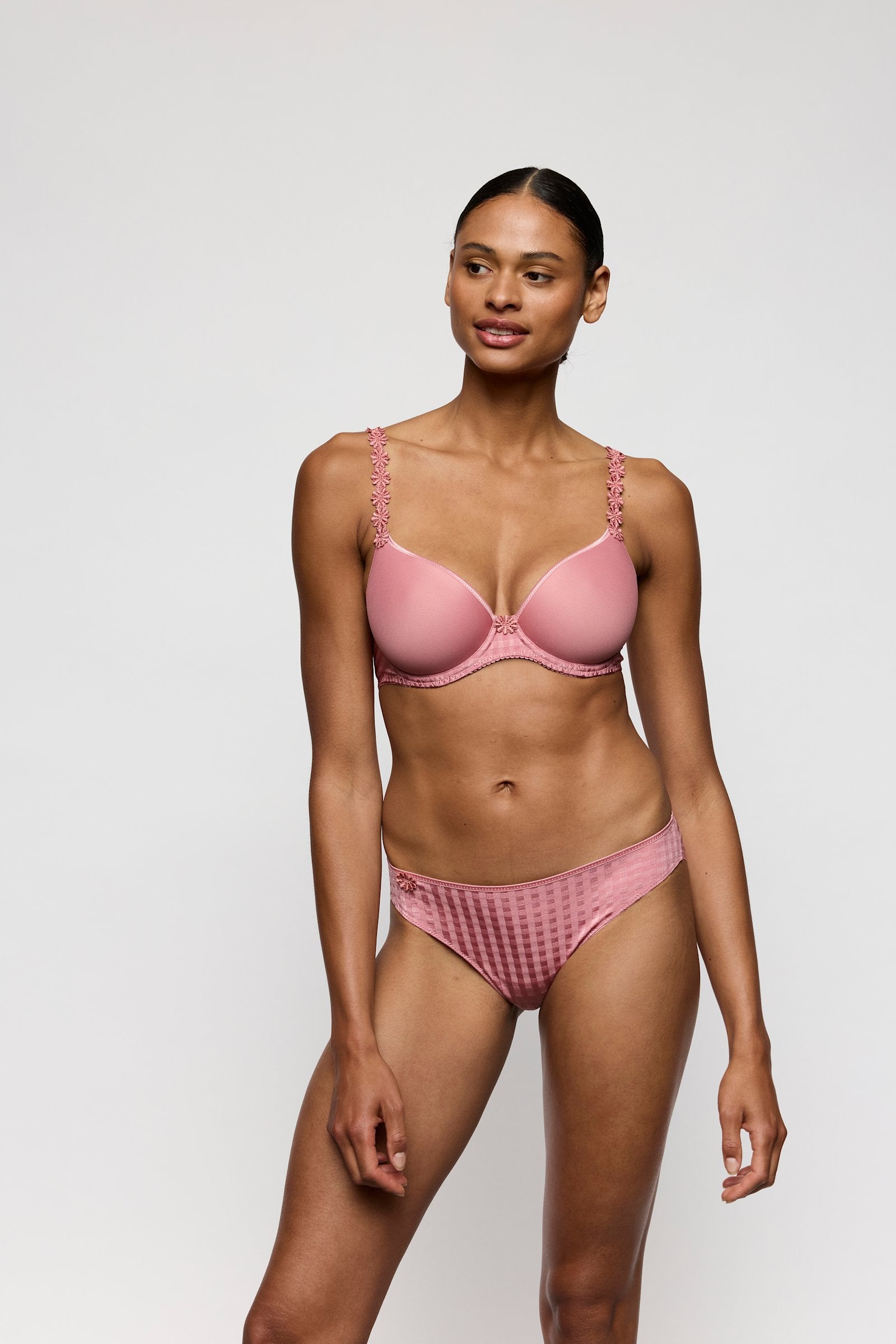 Marie Jo Avero Spacer Bra styled on model in Ballet Pink