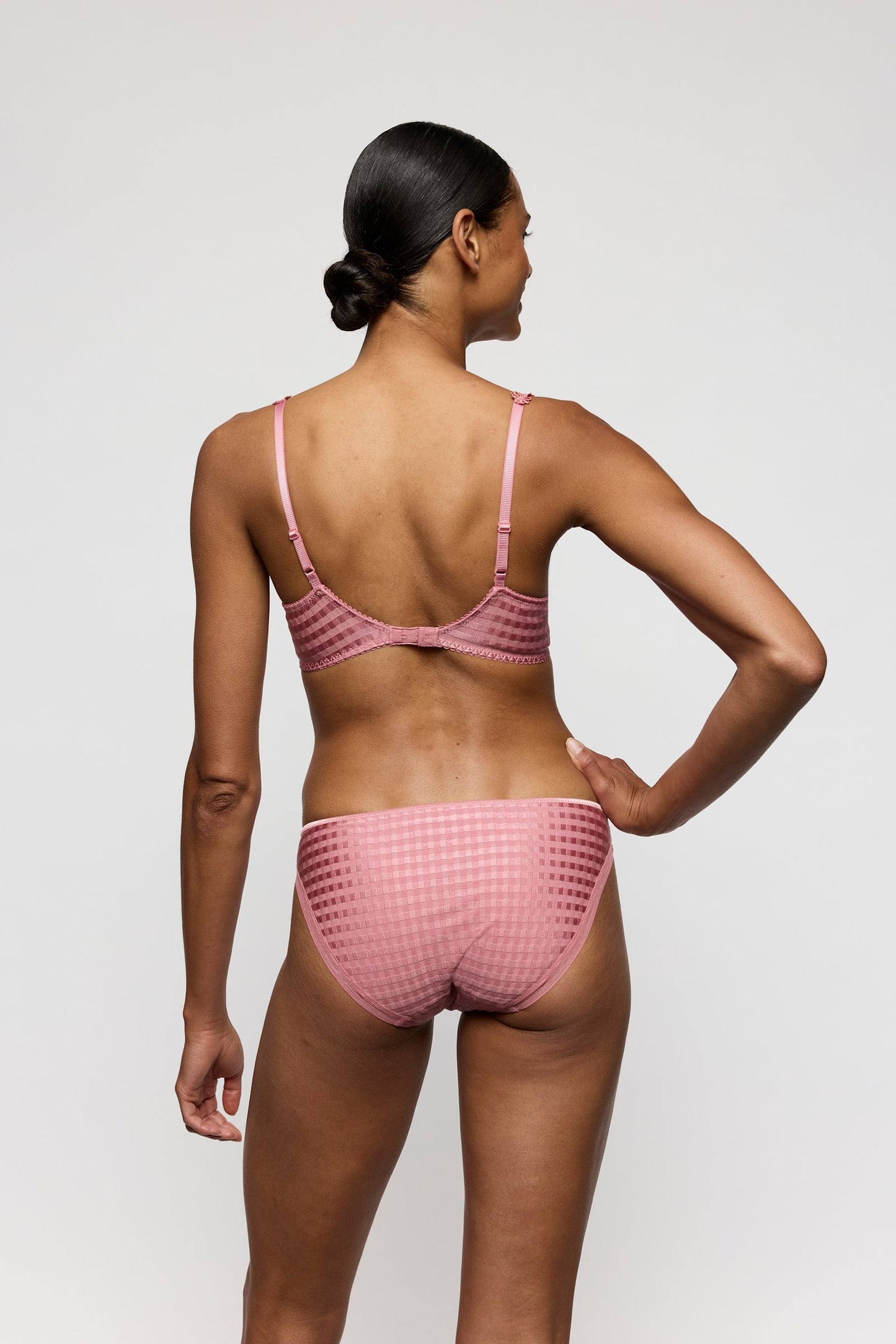 Marie Jo Avero Spacer Bra styled on model in Ballet Pink