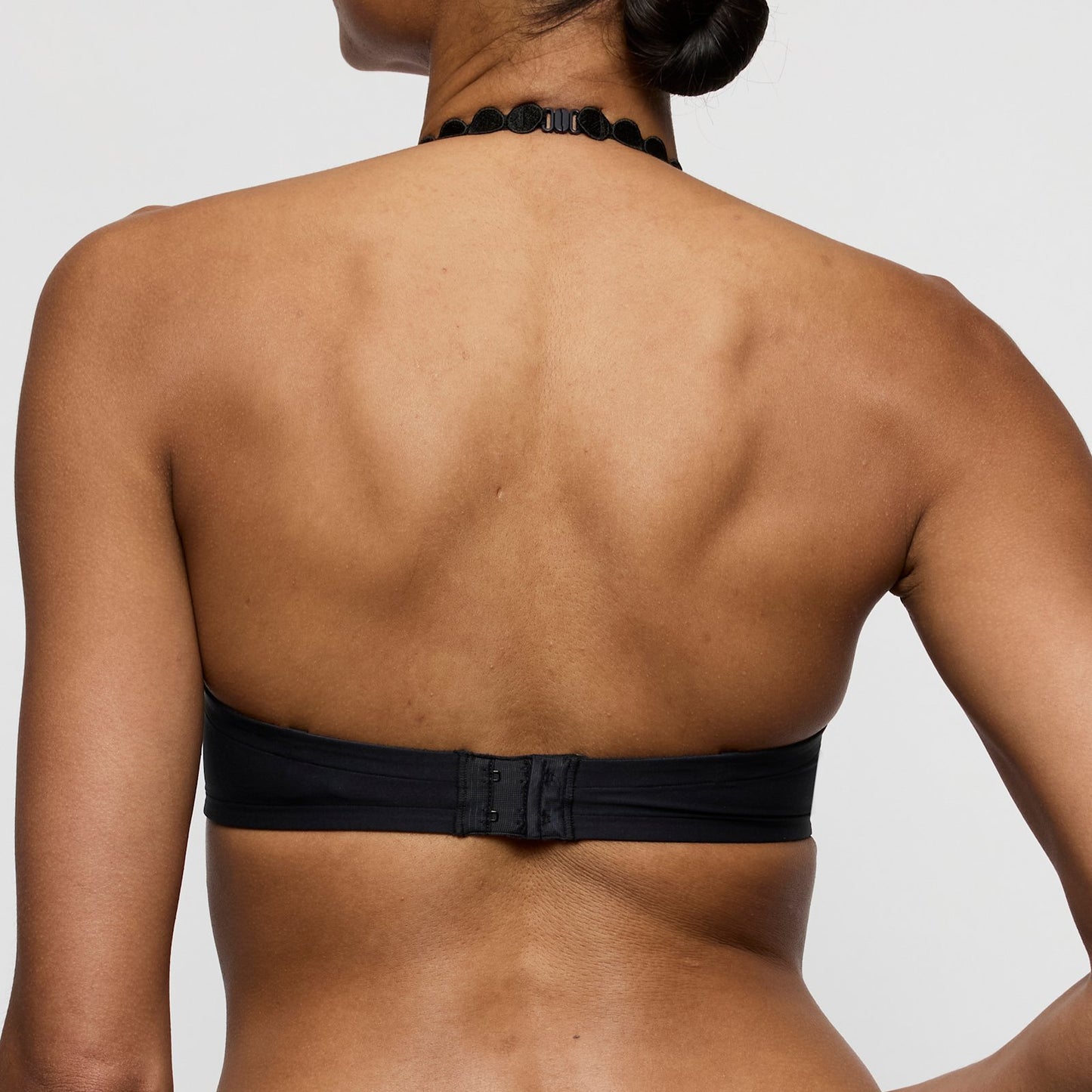 Marie Jo Tom Strapless Bra detail view in Charcoal