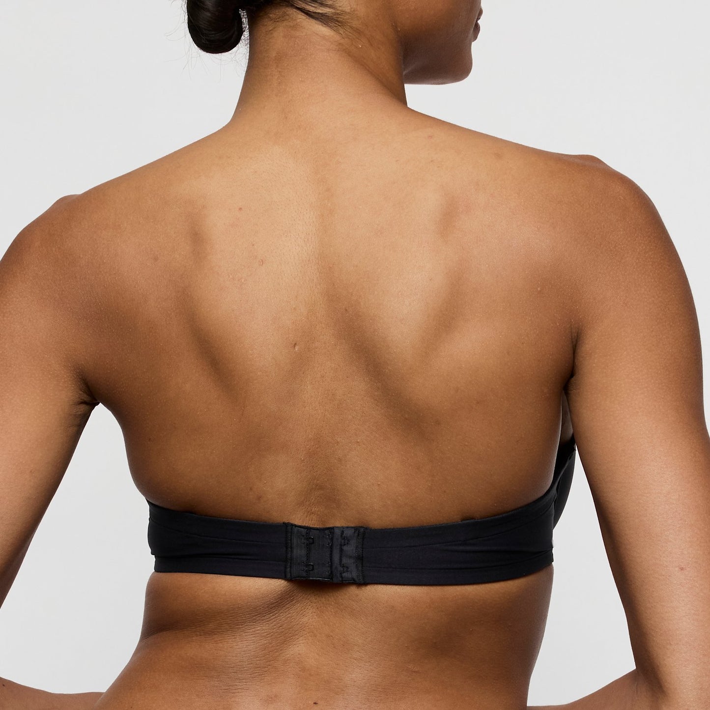 Marie Jo Tom Strapless Bra detail view in Charcoal