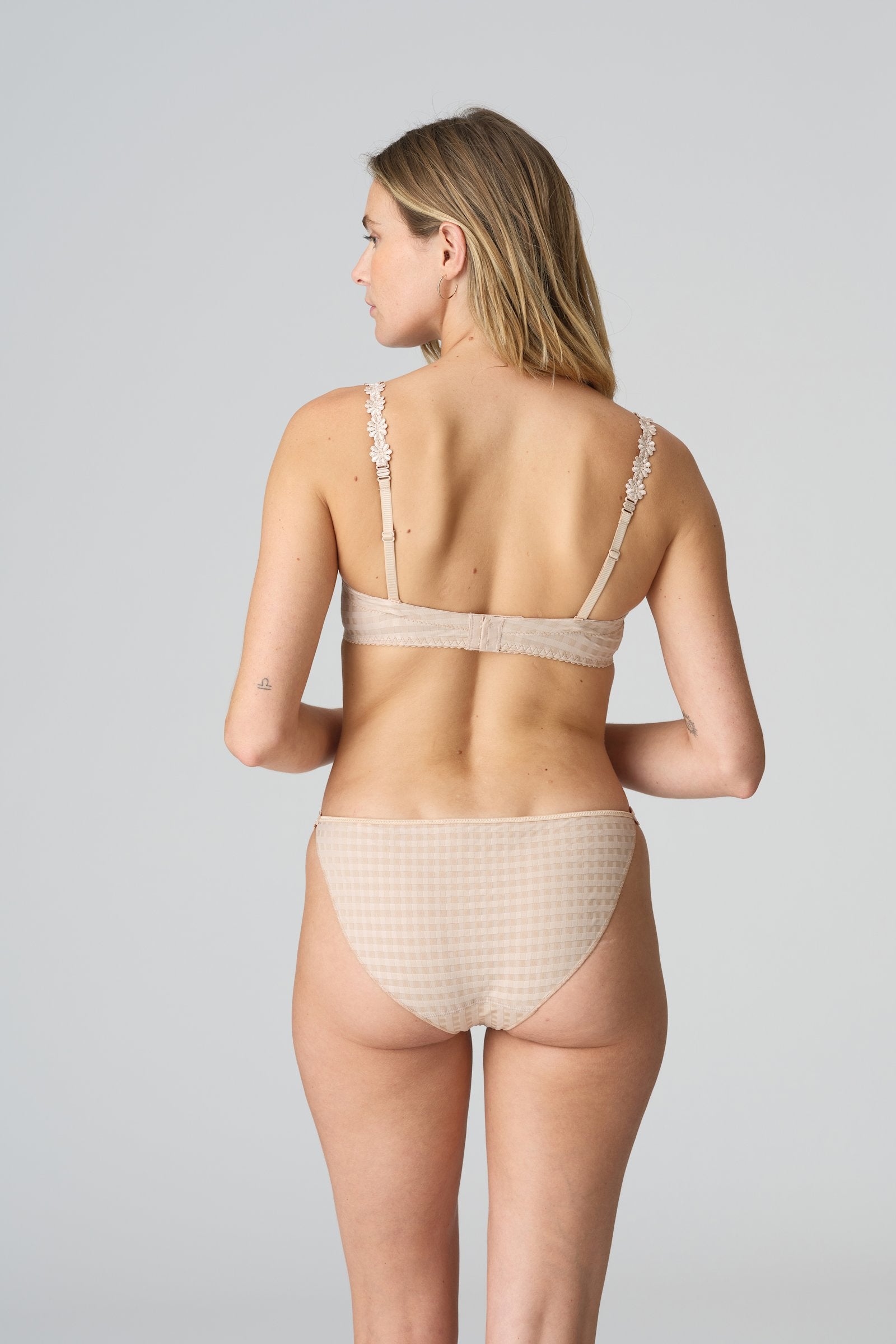 Marie Jo Avero Strapless Bra styled on model in Caffé Latte