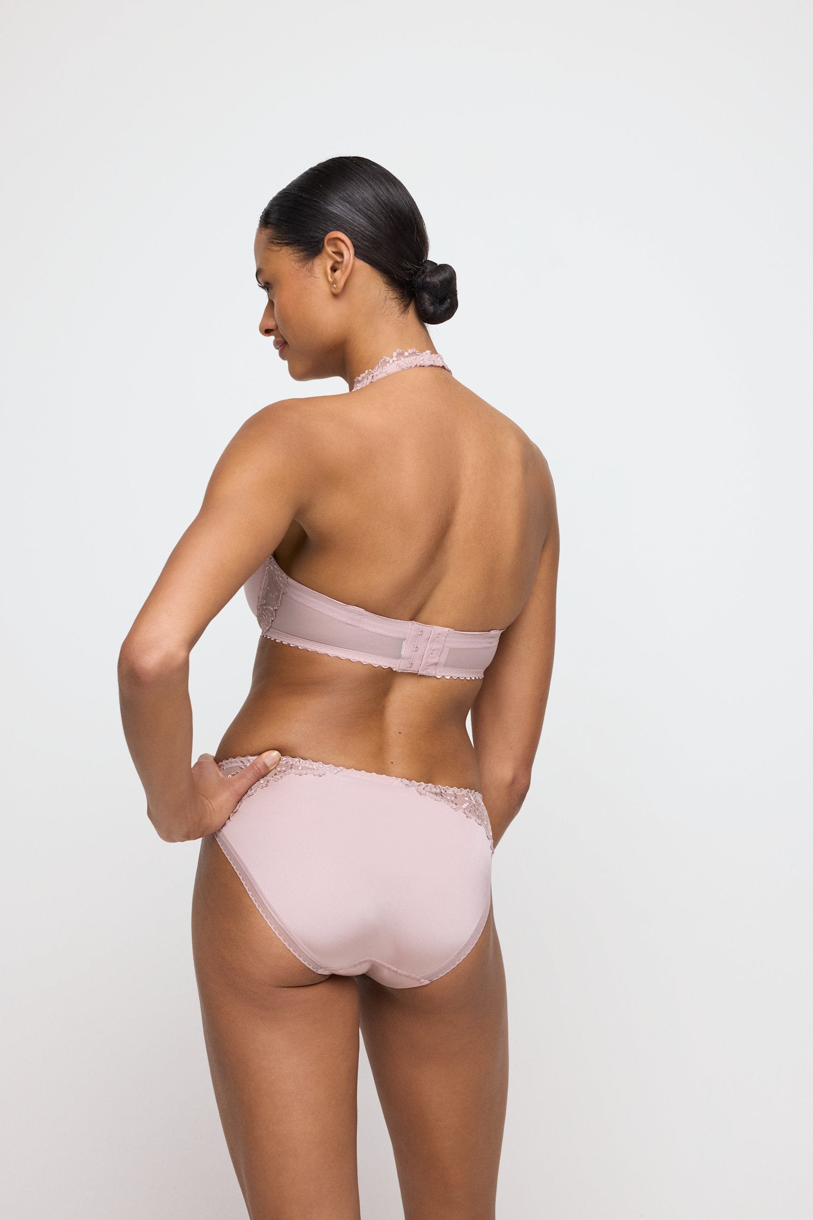 Marie Jo Jane Strapless Bra styled on model in Bois De Rose