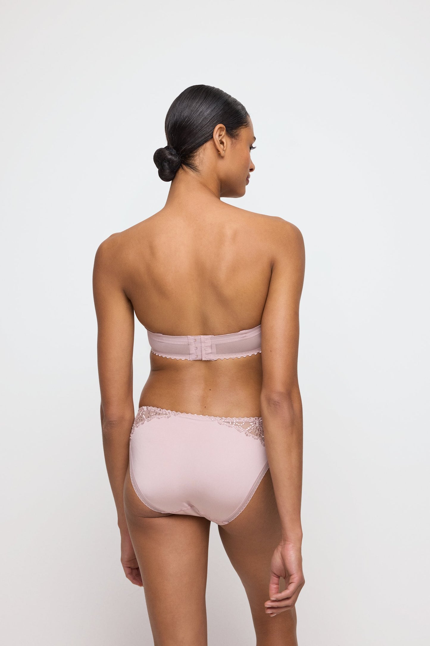 Marie Jo Jane Strapless Bra styled on model in Bois De Rose