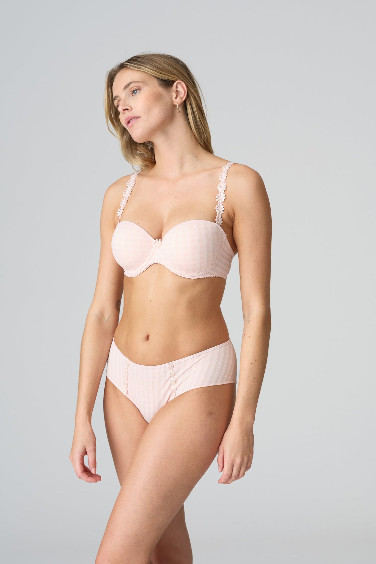 Marie Jo Avero Strapless Bra styled on model in Pearly Pink