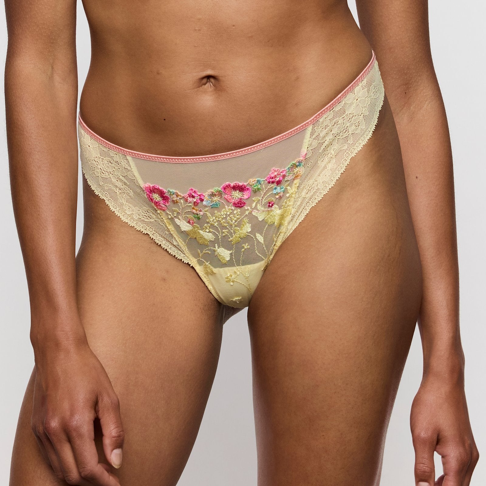 Marie Jo Lizelot Thong front view in French Vanilla