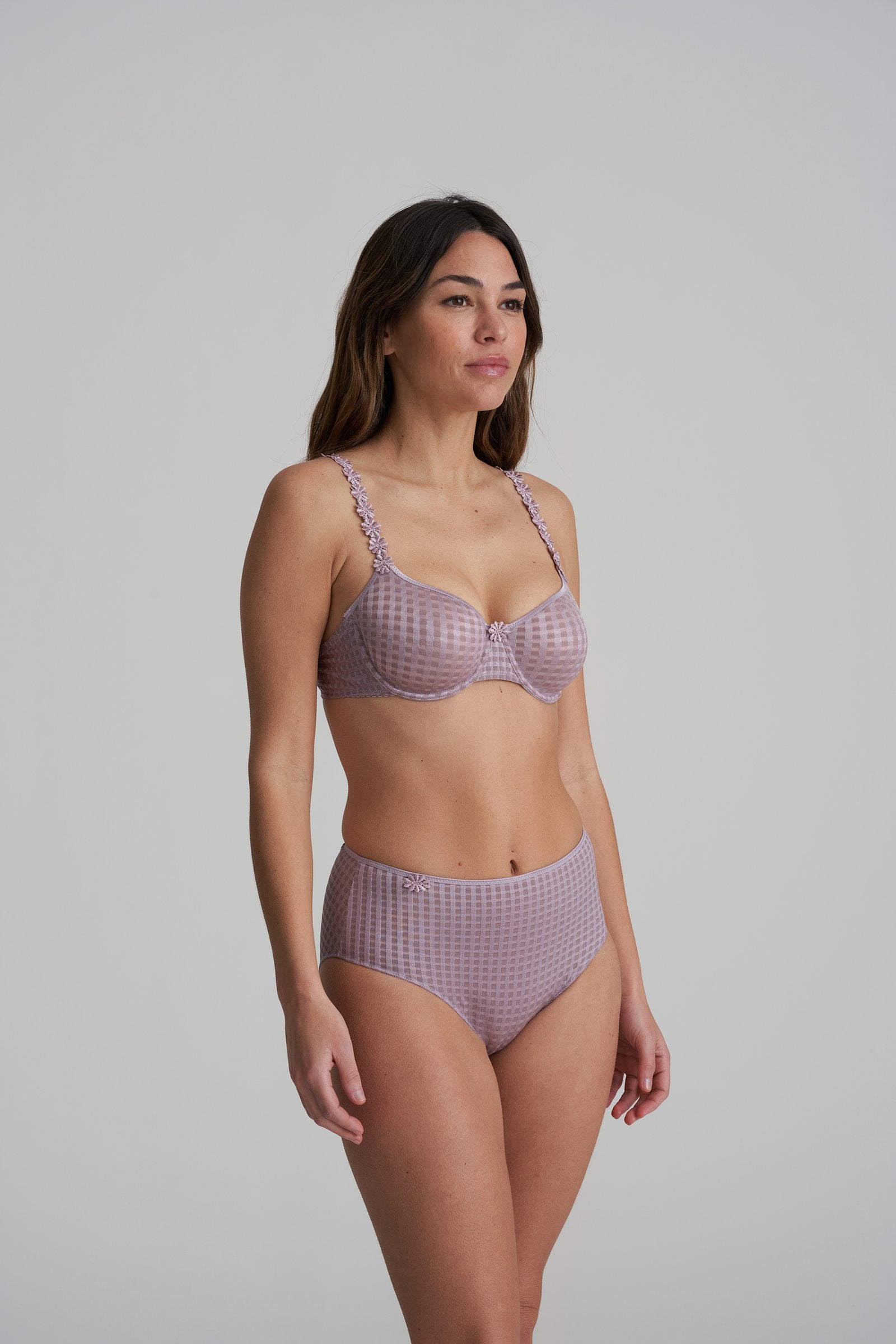 Marie Jo Avero Full Cup Bra styled on model in Soft Sand