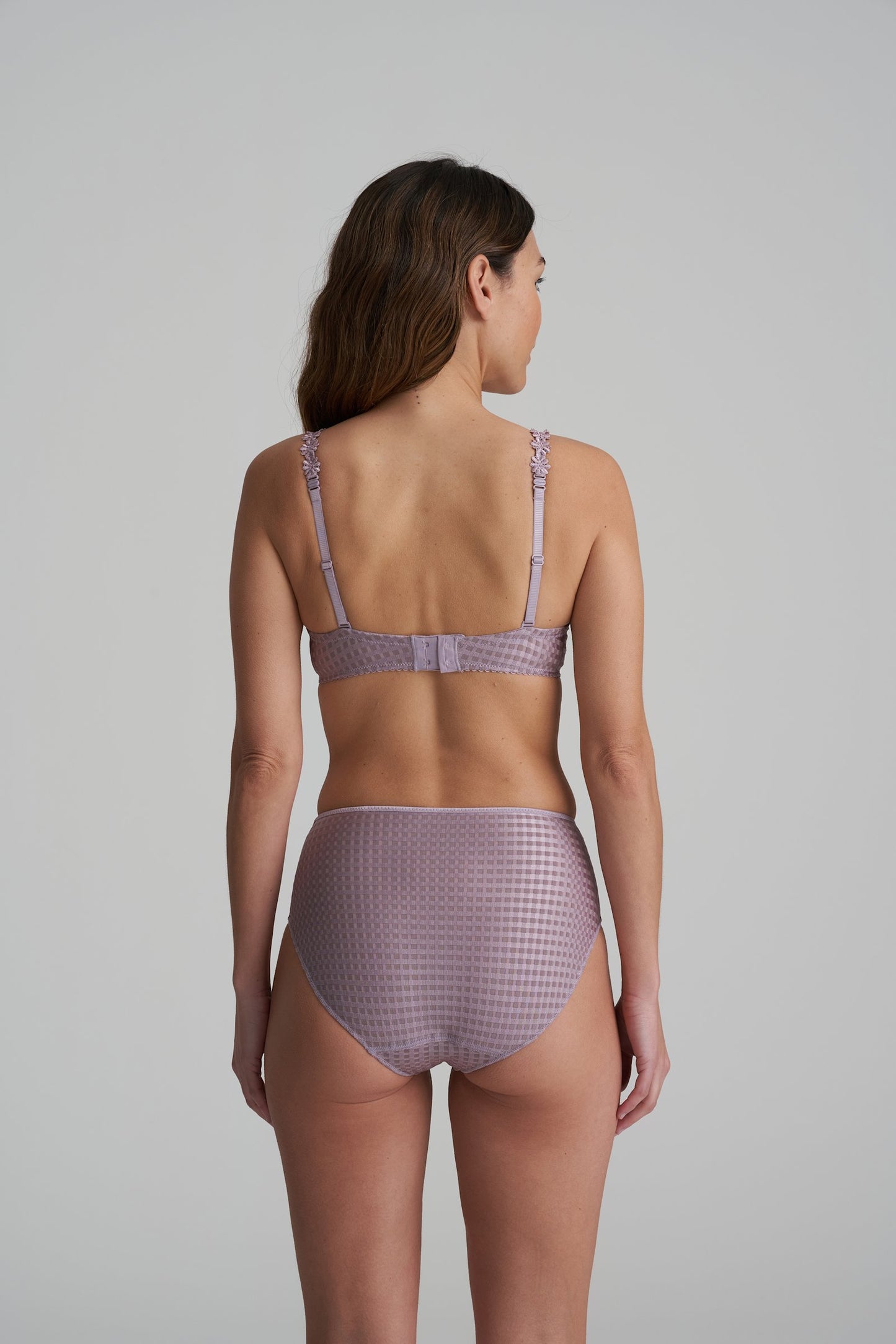 Marie Jo Avero Full Cup Bra styled on model in Soft Sand