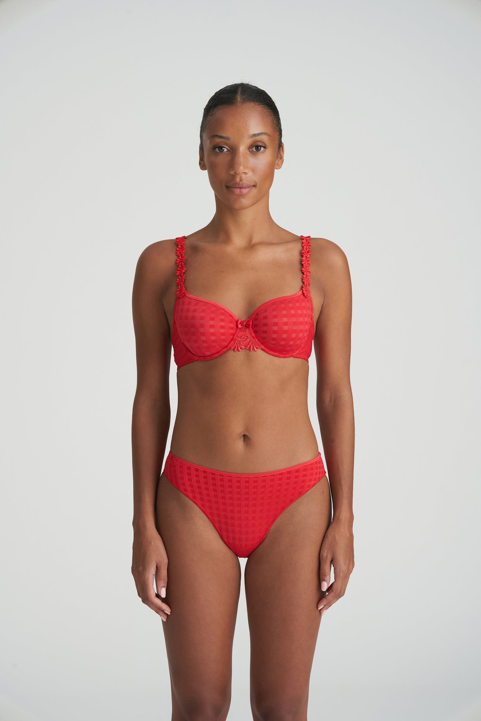 Marie Jo Avero Full Cup Bra styled on model in Scarlet