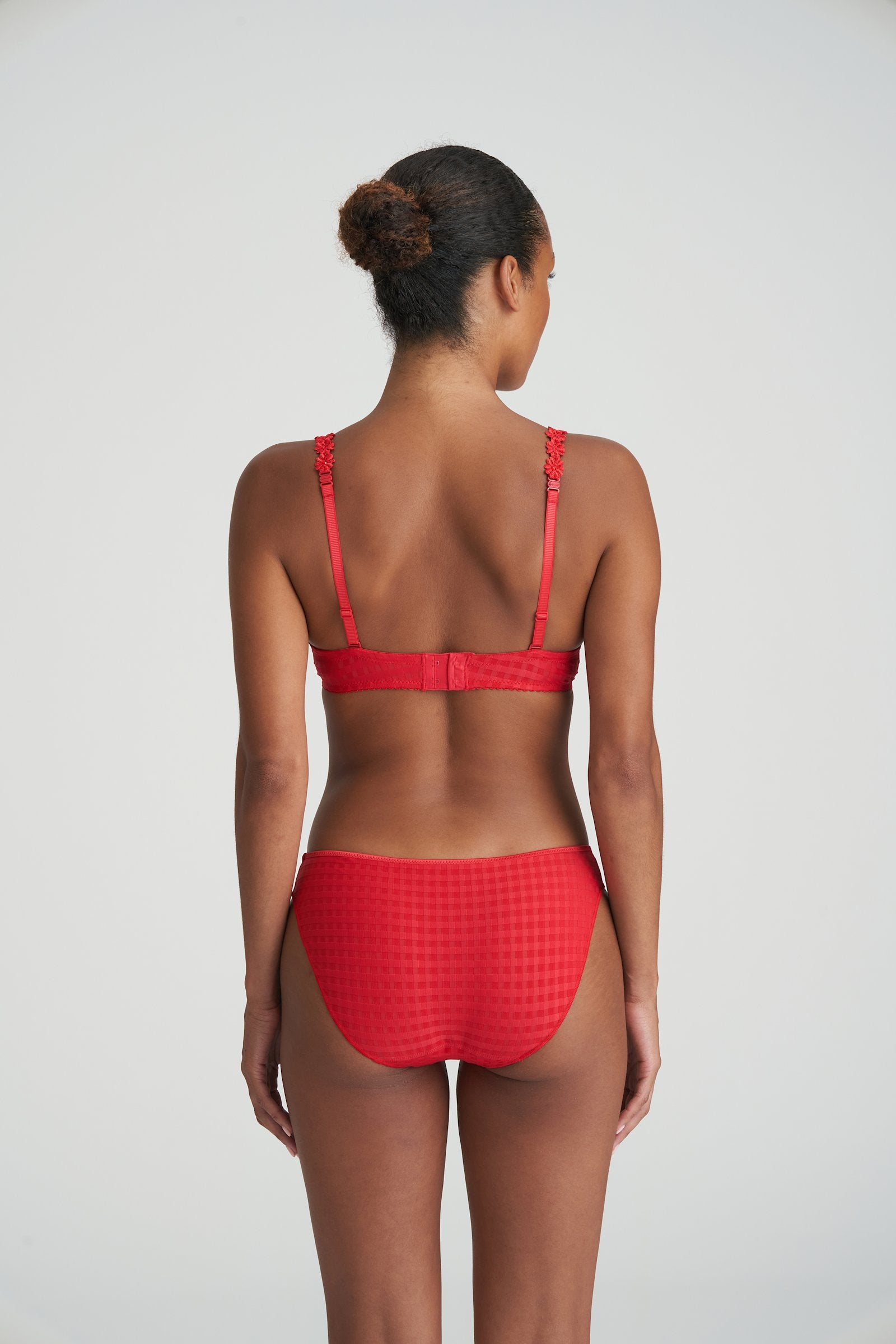 Marie Jo Avero Full Cup Bra styled on model in Scarlet