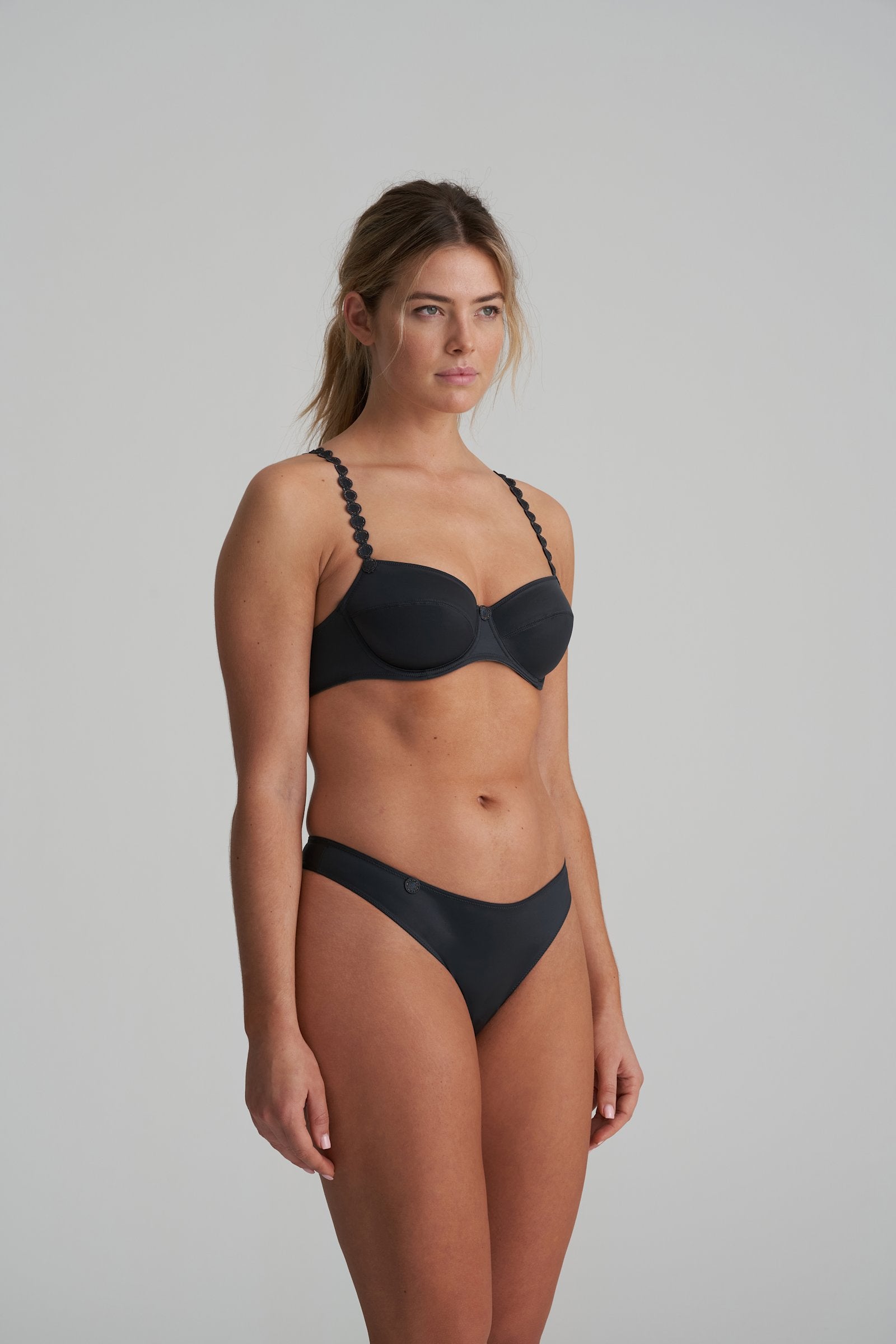 Marie Jo Tom Full Cup Bra styled on model in Graphite Grey