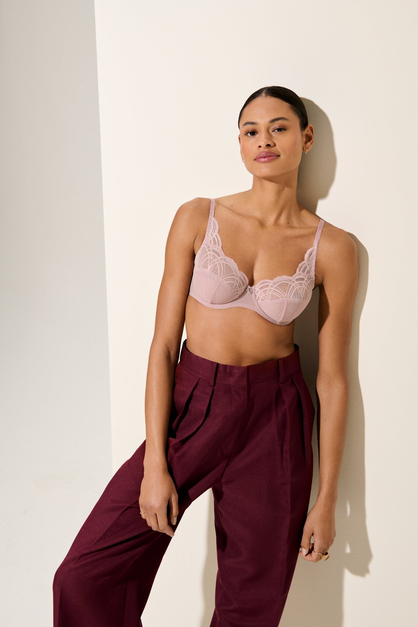 Marie Jo Cathia Full Cup Bra styled view in Bois De Rose