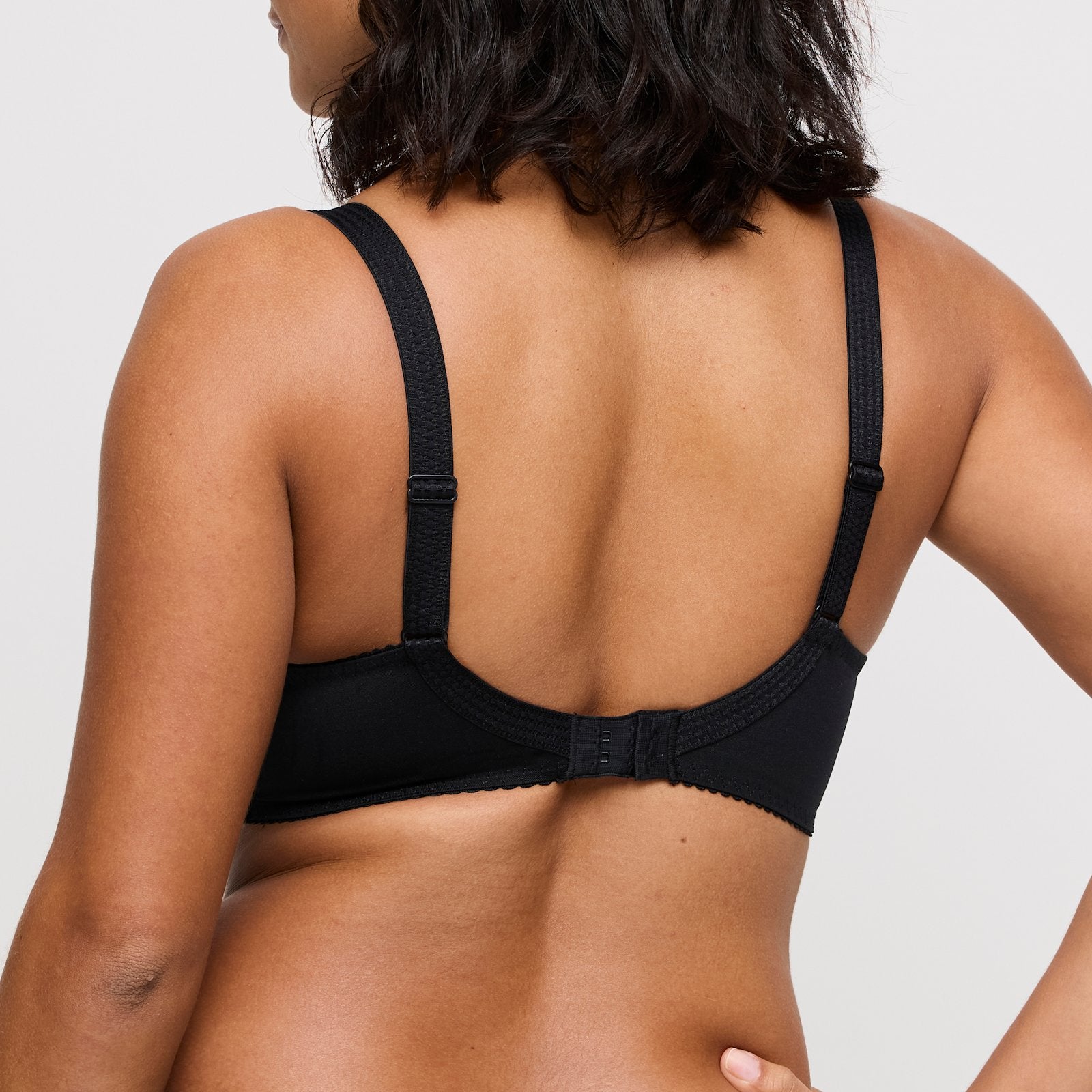PrimaDonna Montara Plunge Bra in Black