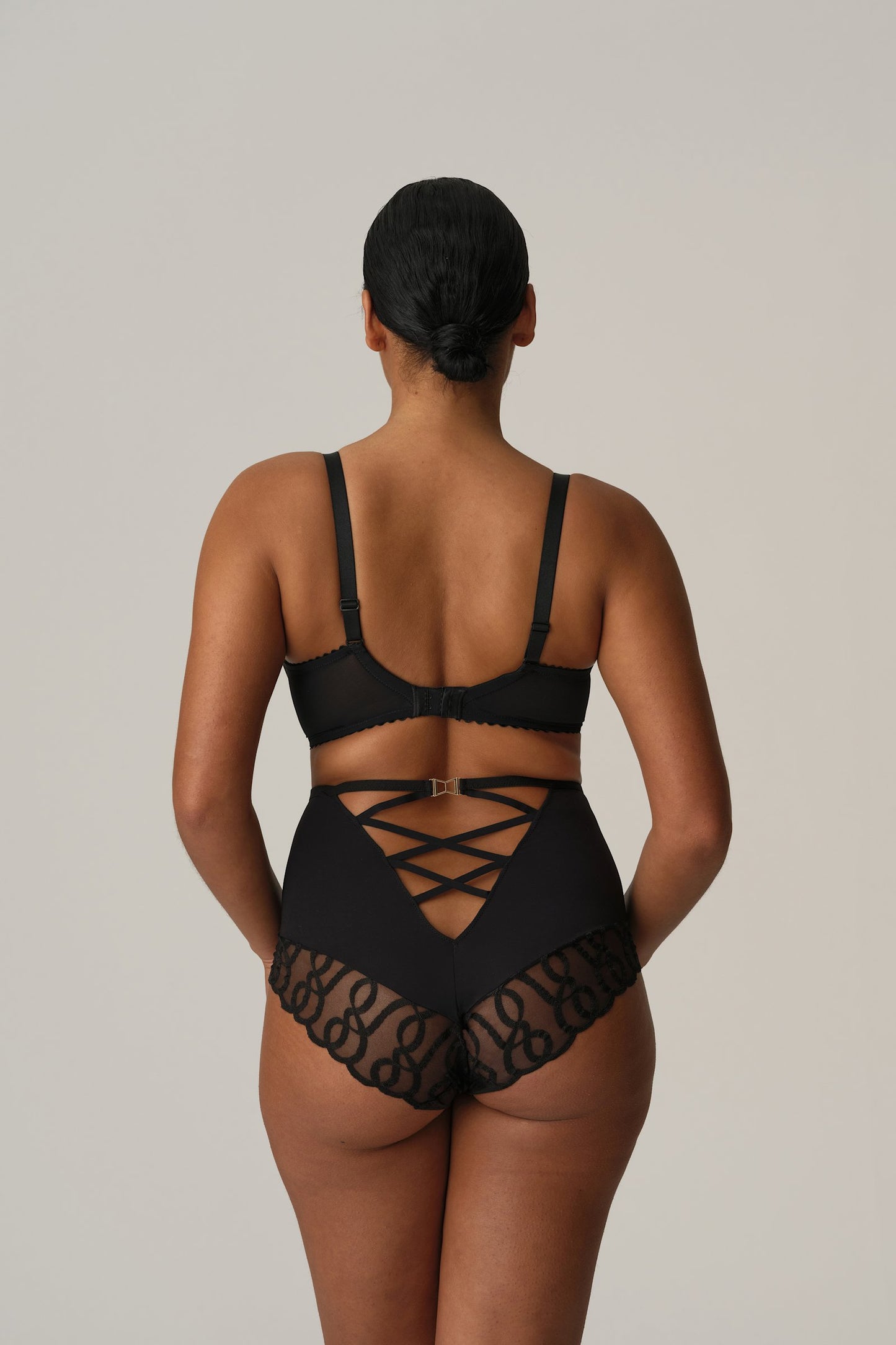 PrimaDonna Vallarta Balcony Bra on model in Black