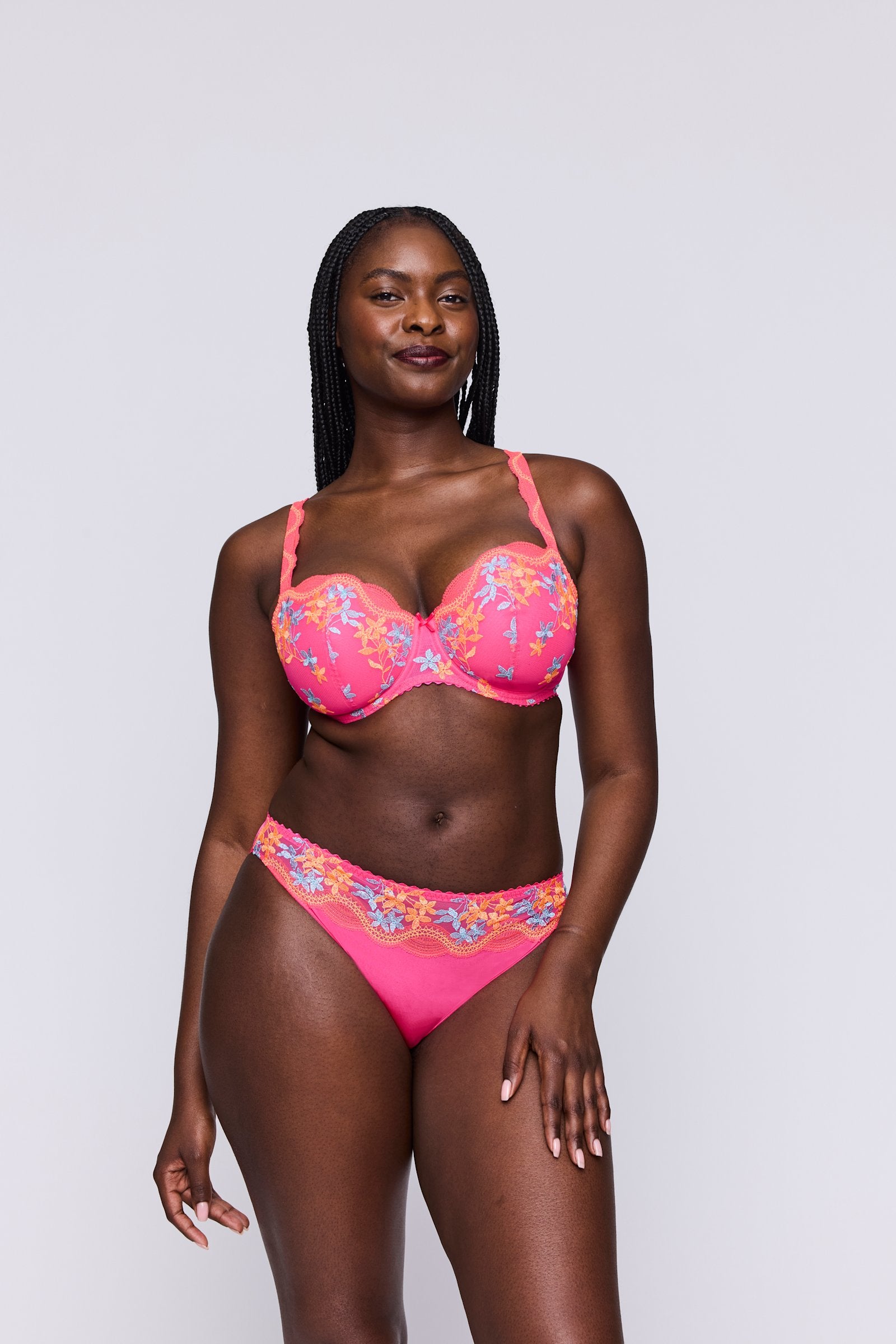 PrimaDonna Cala Luna Rio Brief on model in Blogger Pink