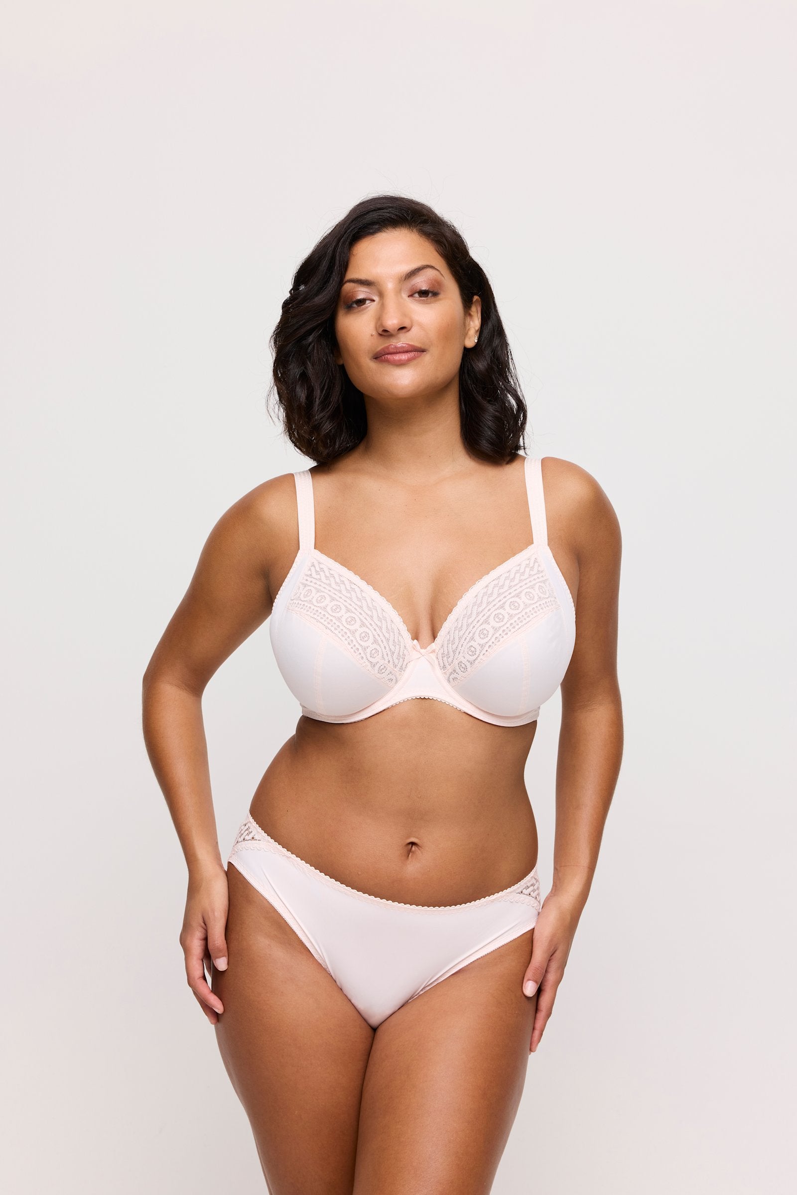 PrimaDonna Montara Rio Brief on model in Crystal Pink