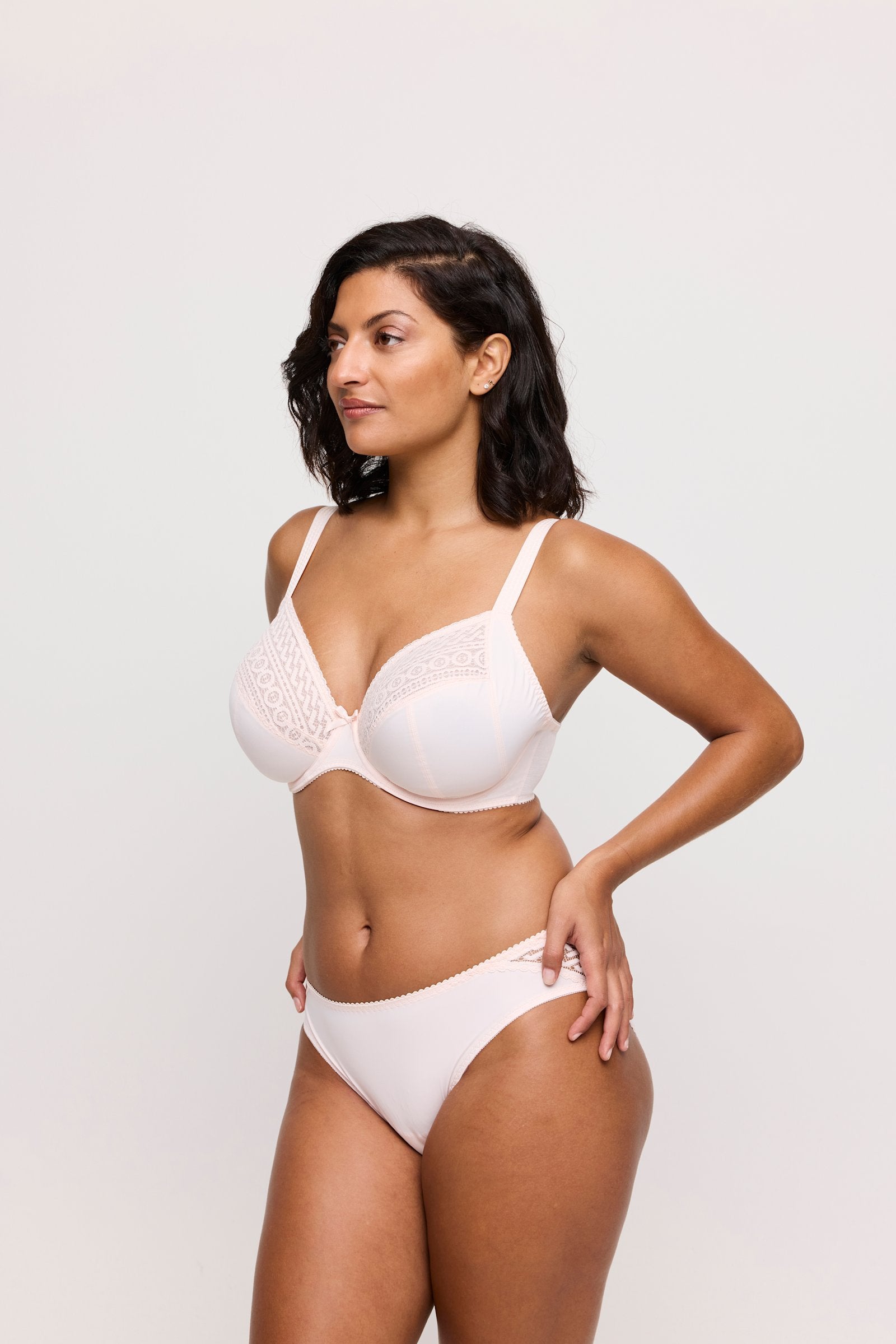PrimaDonna Montara Rio Brief on model in Crystal Pink
