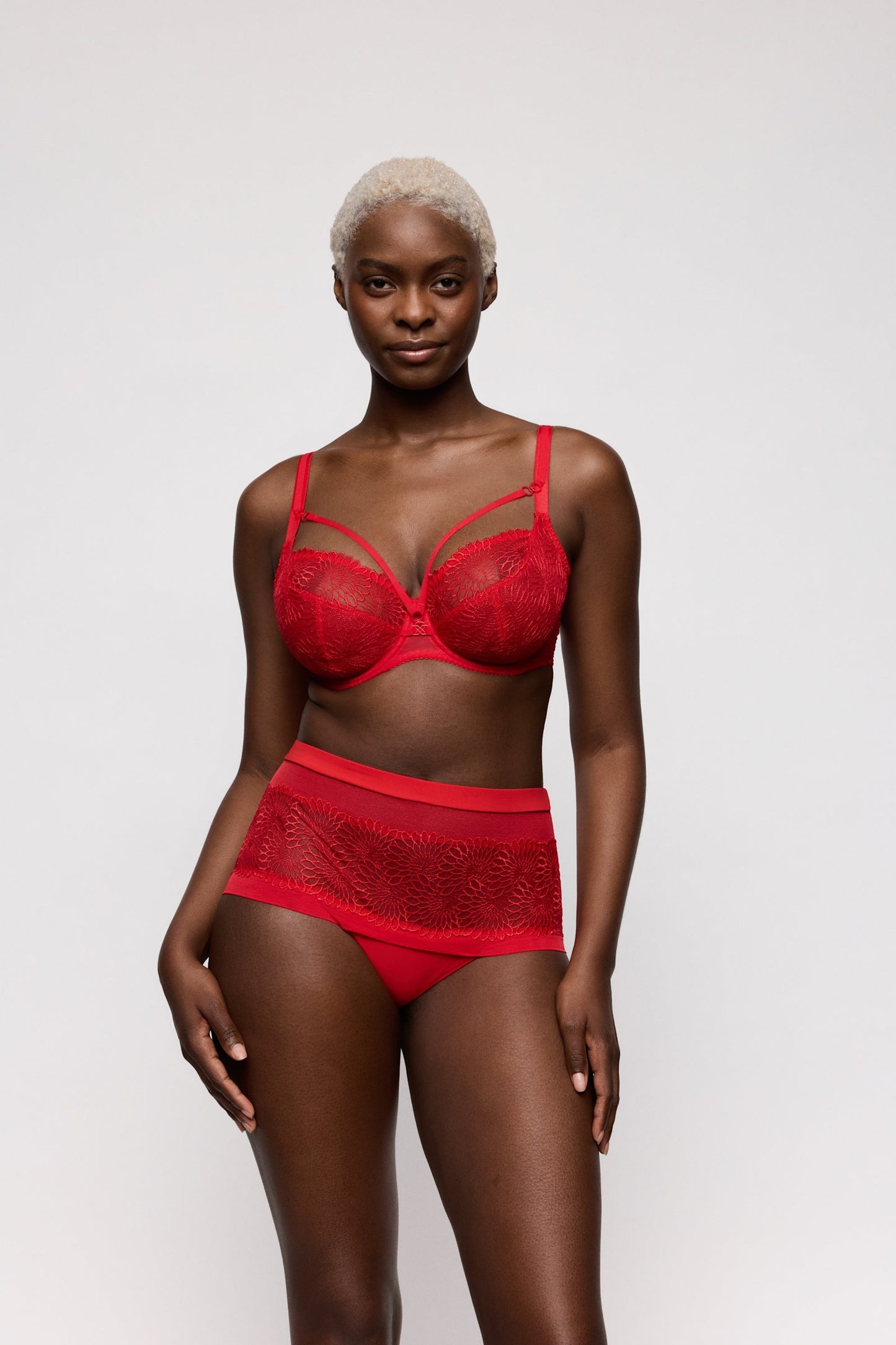 PrimaDonna Sophora Hotpant on model in True Red