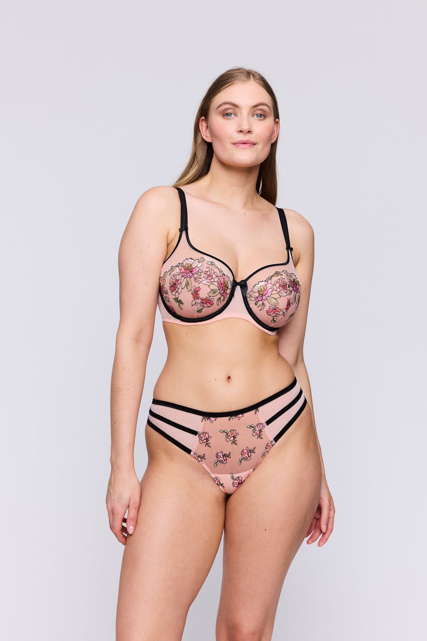 PrimaDonna Eraclea Balcony Bra on model in Parfait