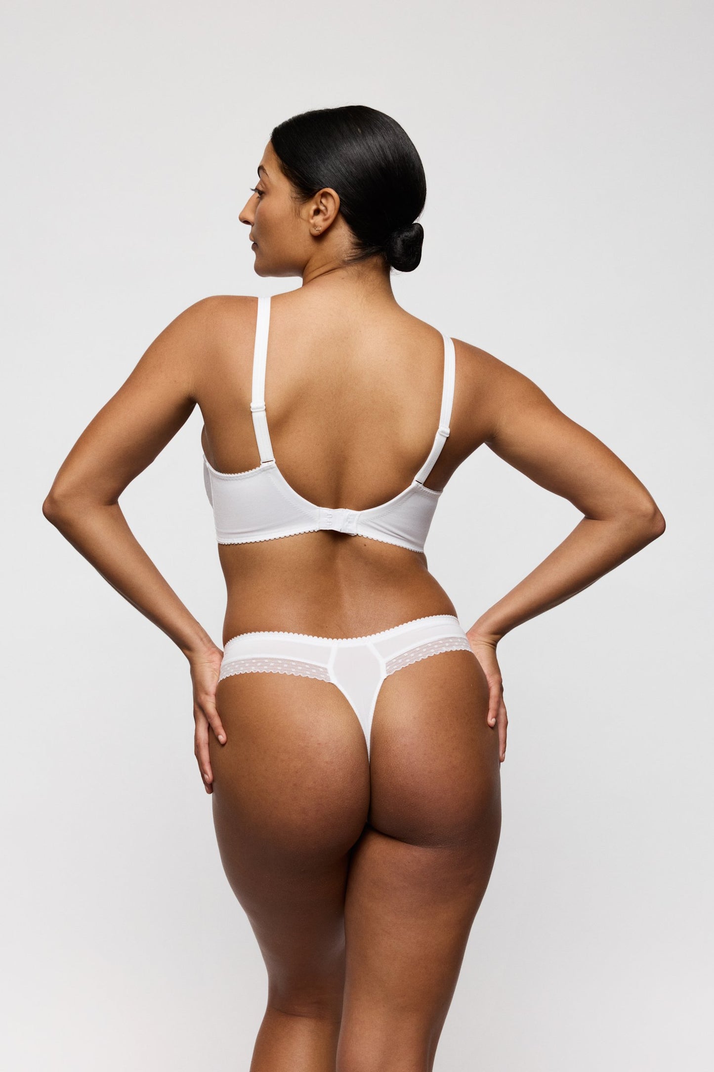 PrimaDonna Osino Thong on model in White