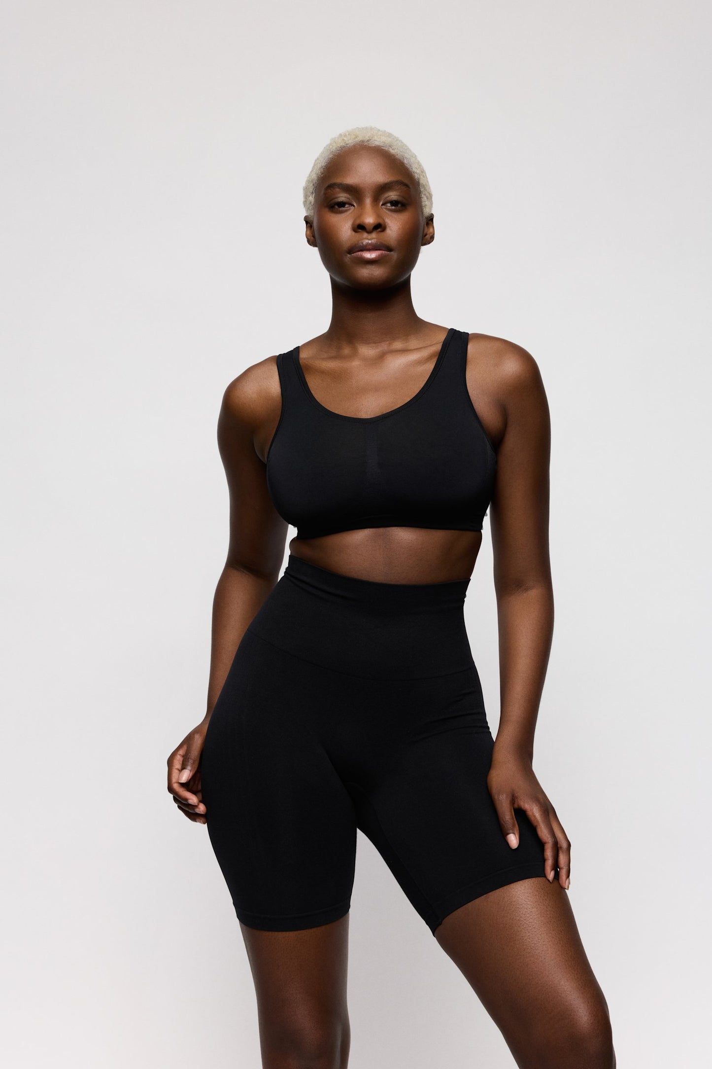 PrimaDonna Nudda Shapewear Long-Leg Shaper on model in Black