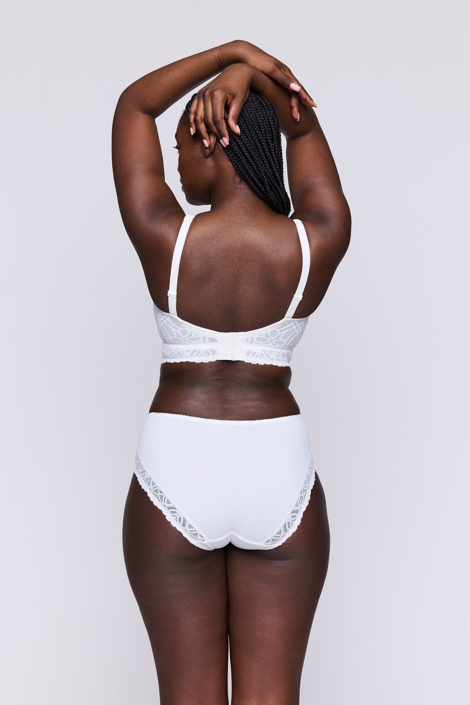 PrimaDonna Salerno Bralette on model in Natural