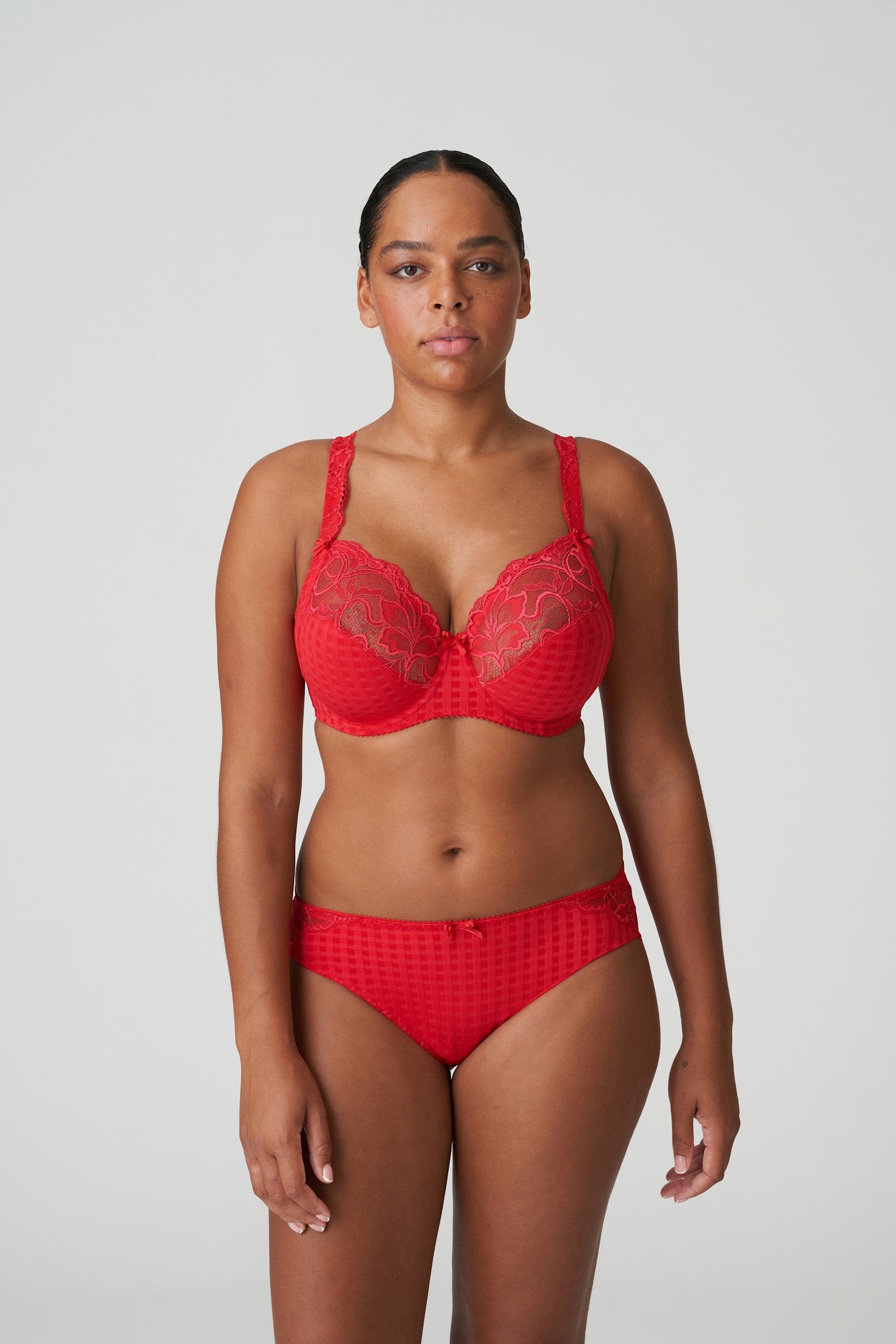PrimaDonna Madison Rio Brief on model in Scarlet