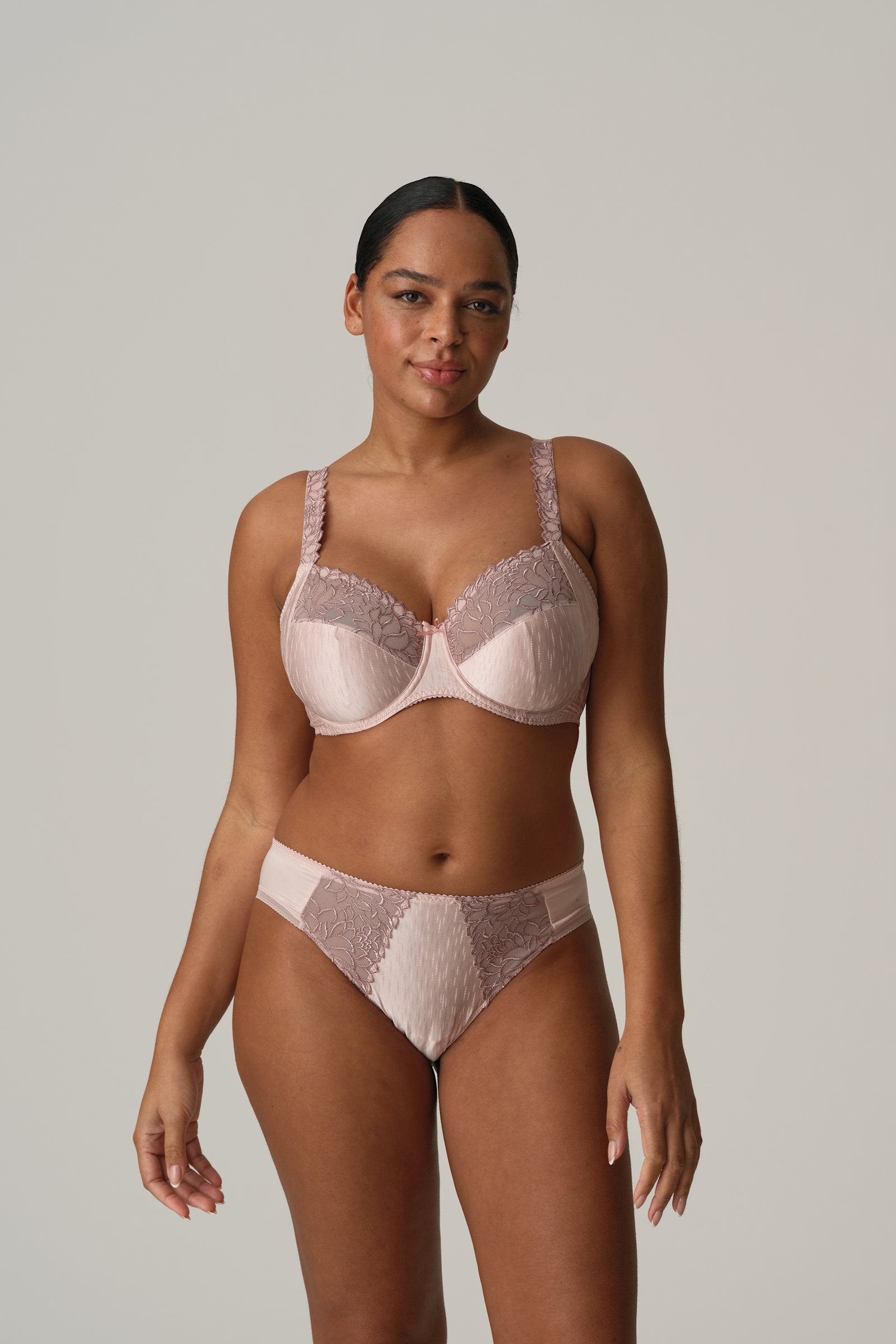 PrimaDonna Monterrey Rio Brief on model in Vintage Pink