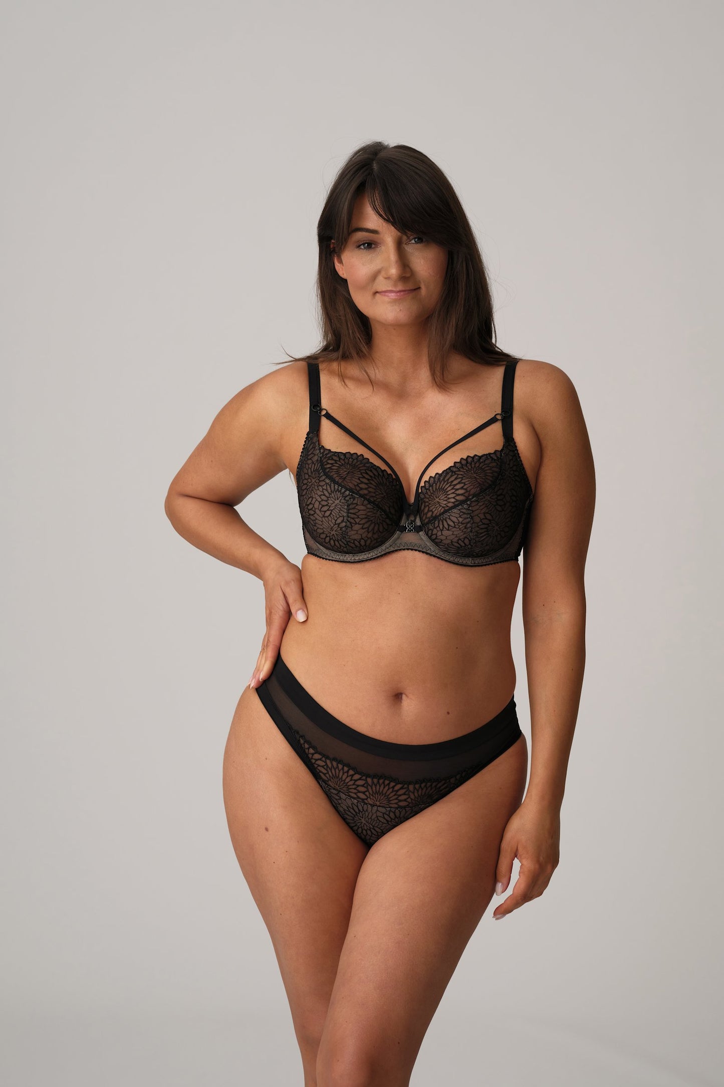 PrimaDonna Sophora Rio Brief on model in Black