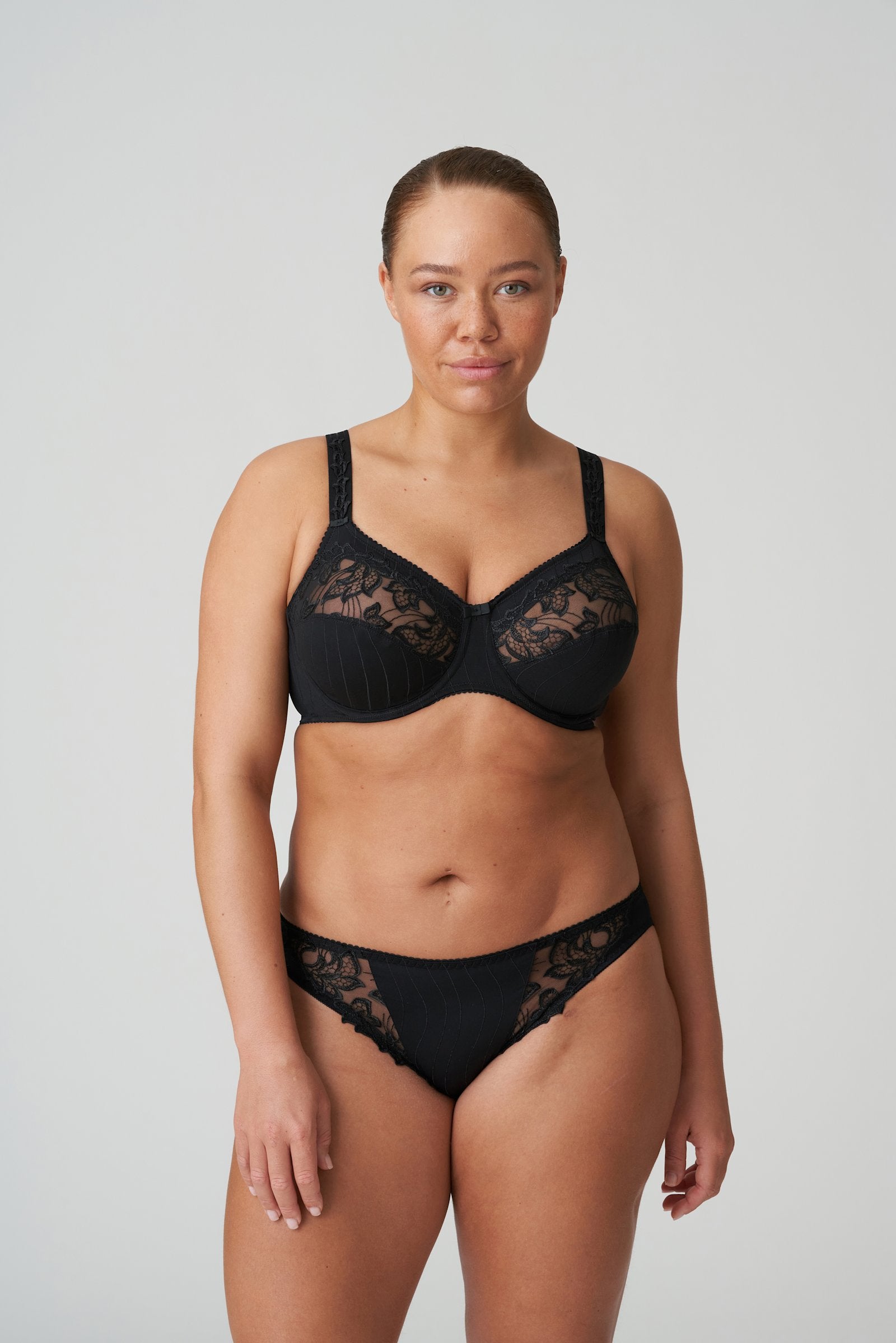 PrimaDonna Deauville Full Cup Bra on model in Black