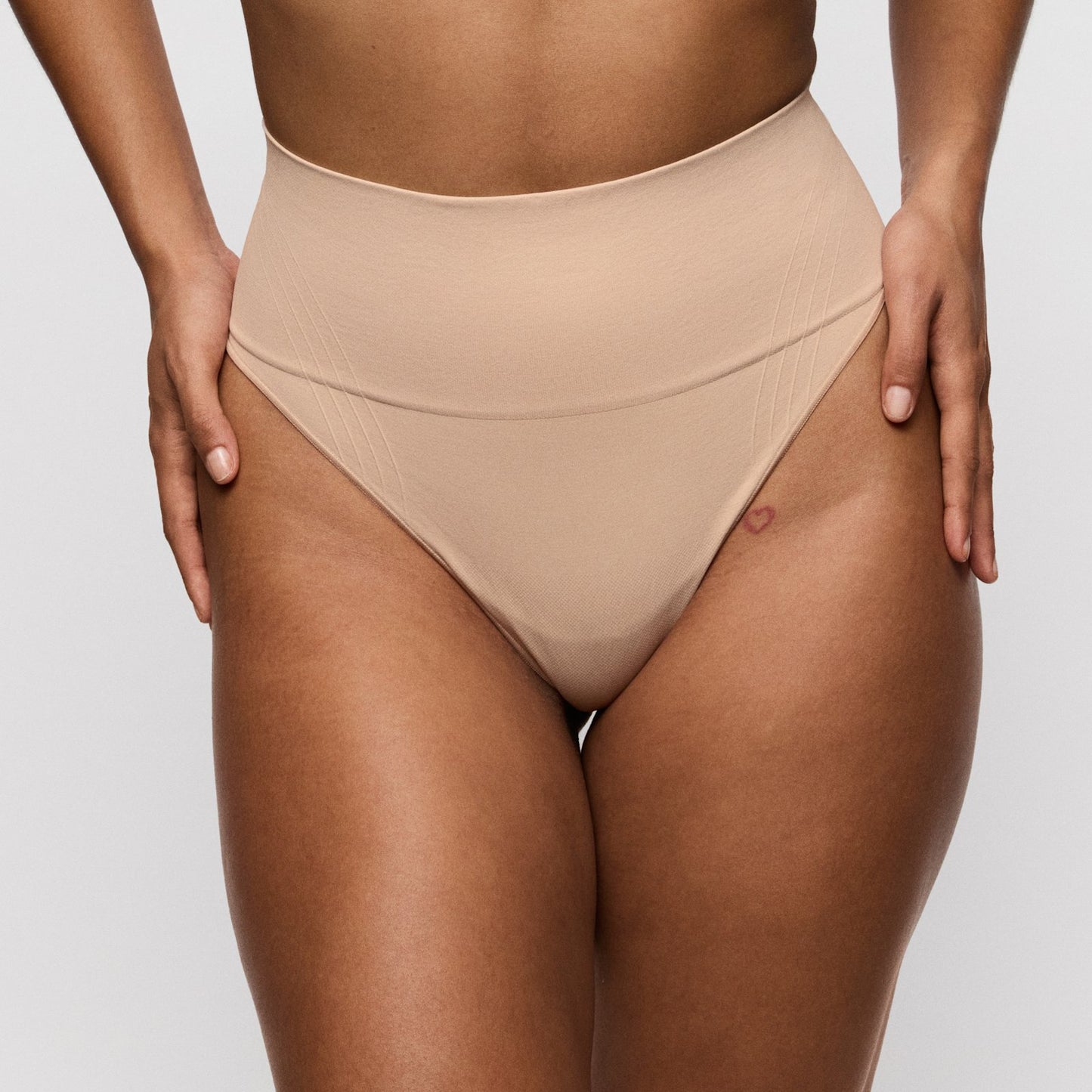 PrimaDonna Nudda Shapewear Thong in Caffé Latte