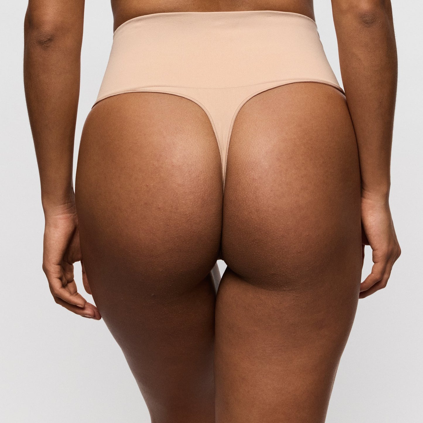 PrimaDonna Nudda Shapewear Thong in Caffé Latte
