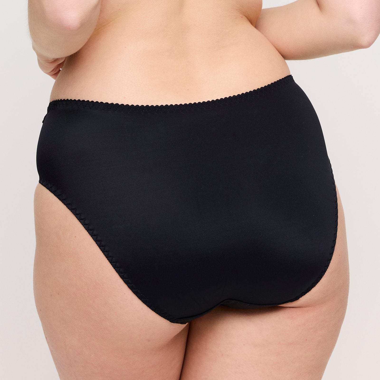 PrimaDonna Deauville Full Brief in Black