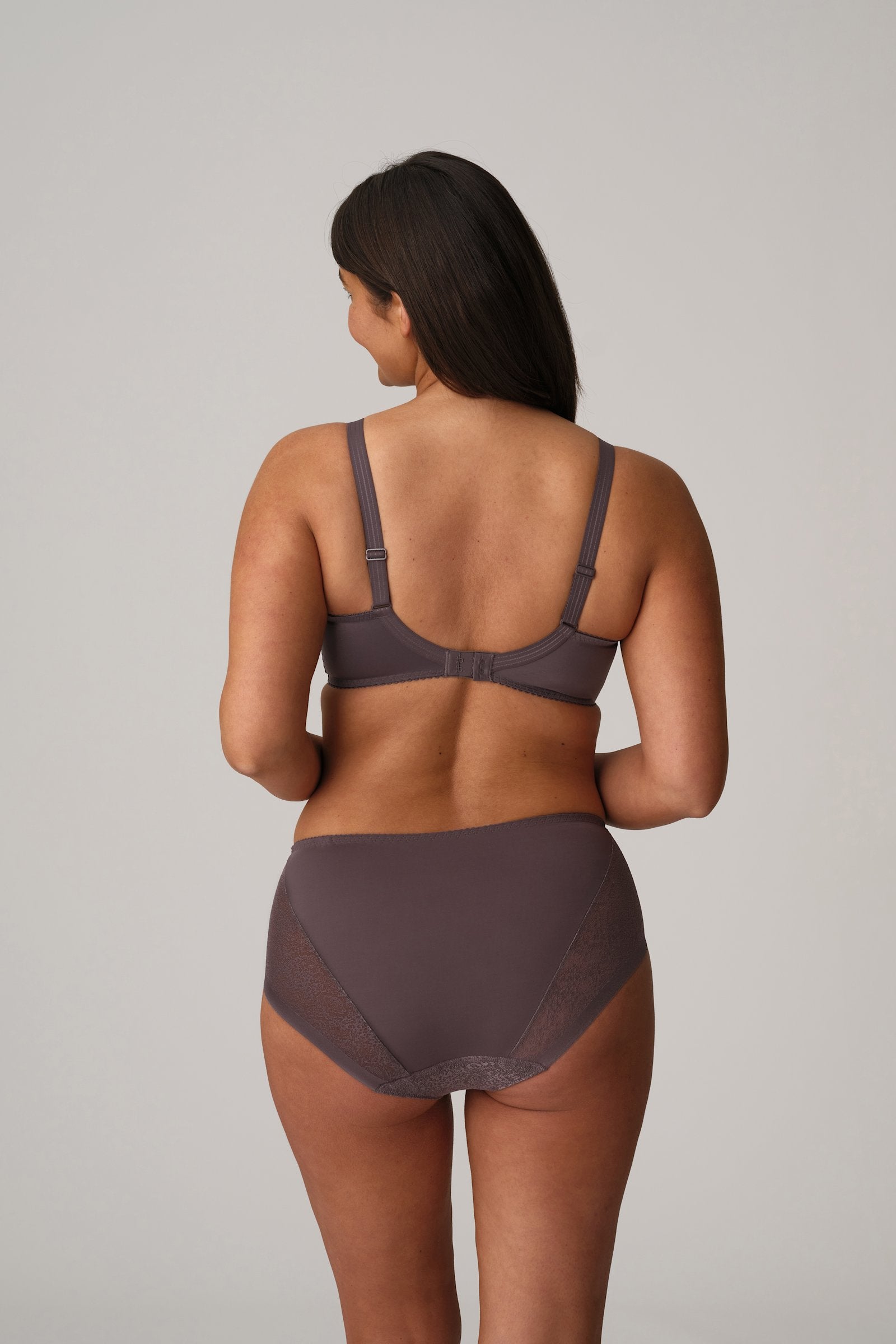 PrimaDonna Mohala Full Brief on model in Eye Shadow