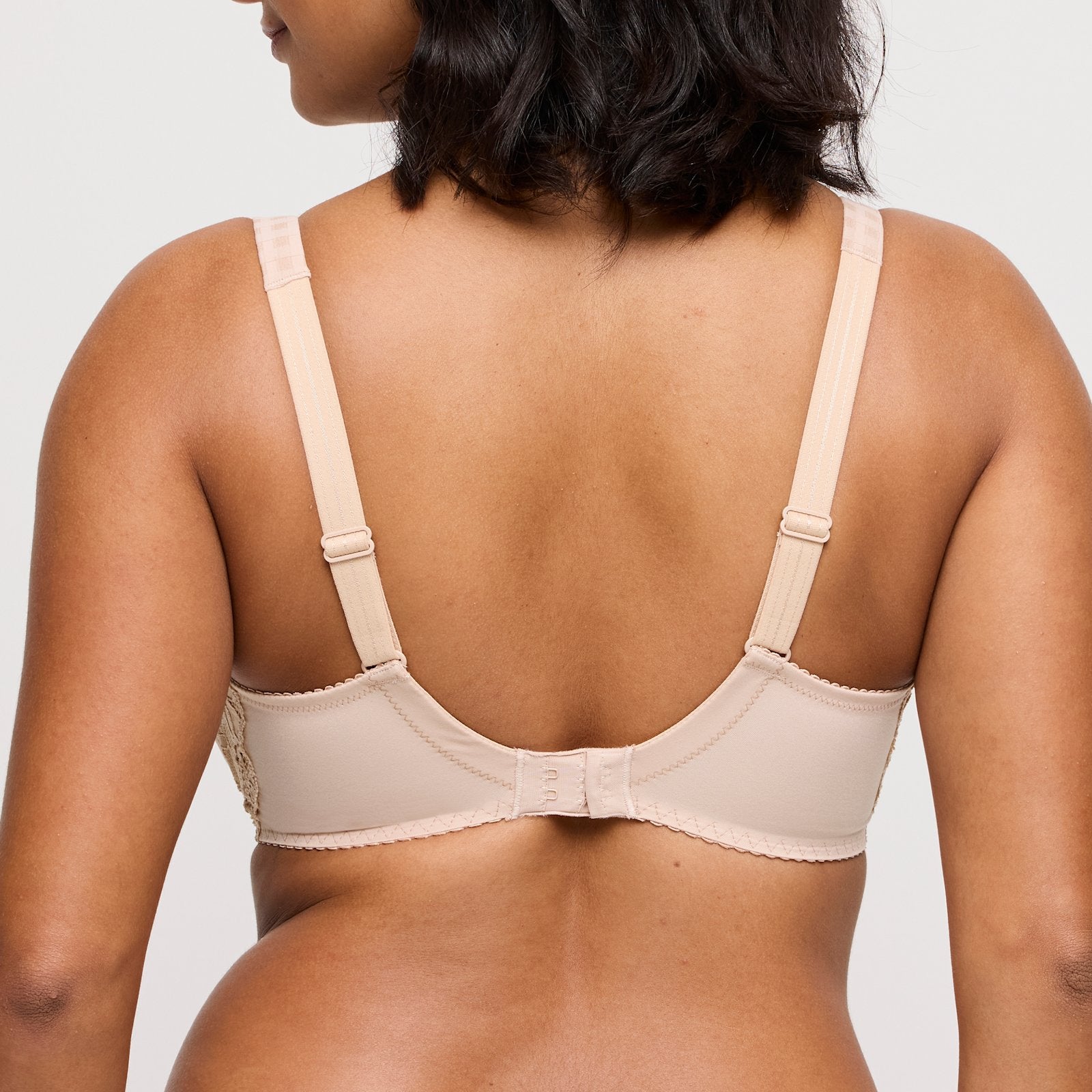 PrimaDonna Madison Plunge Bra in Caffé Latte