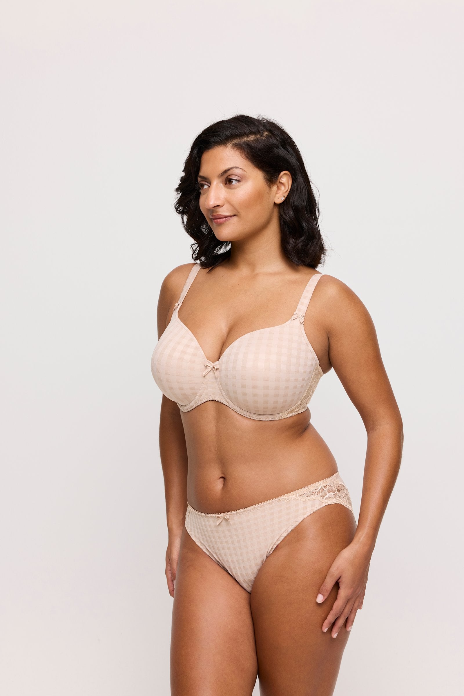 PrimaDonna Madison Rio Brief on model in Caffé Latte