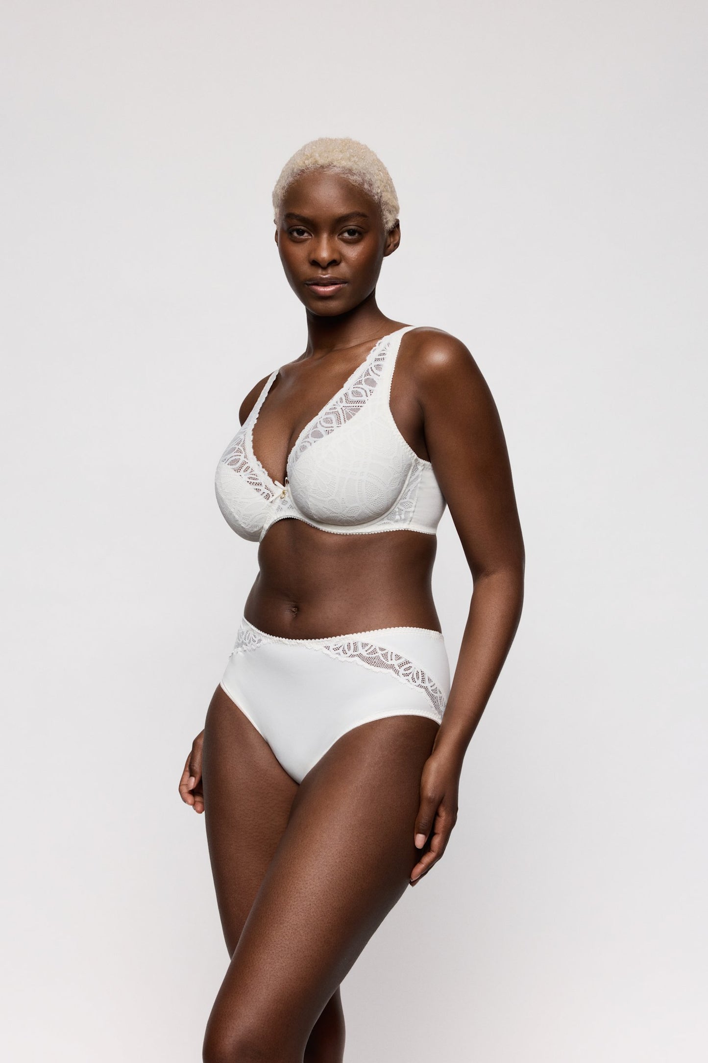 PrimaDonna Salerno Full Brief on model in Natural