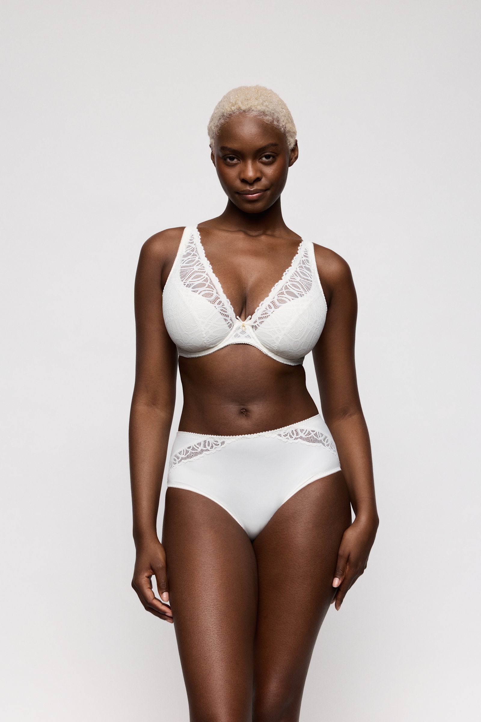PrimaDonna Salerno Full Brief on model in Natural