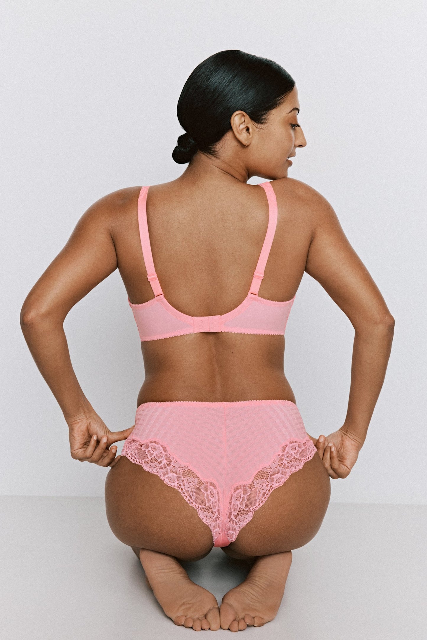 PrimaDonna Madison Hotpant styled on model in Pink Parfait