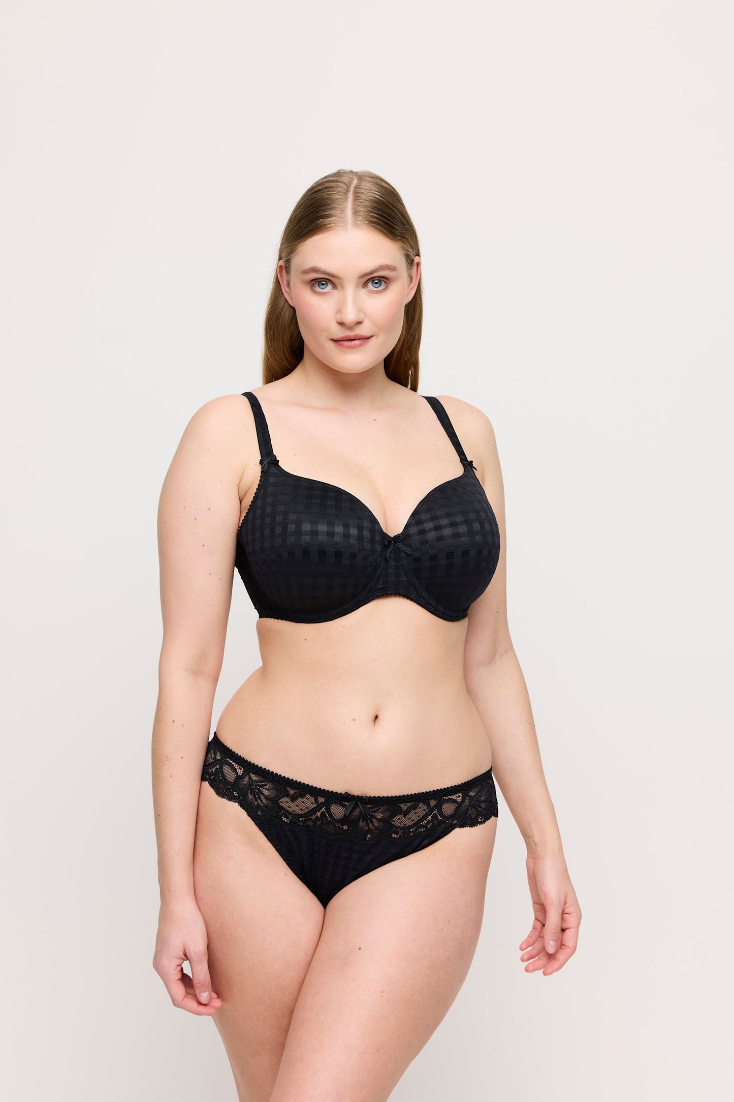 PrimaDonna Madison Thong on model in Black