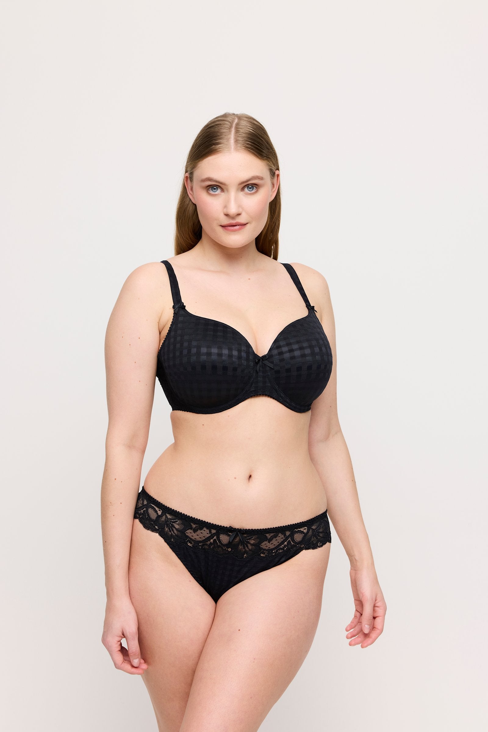 PrimaDonna Madison Thong on model in Black