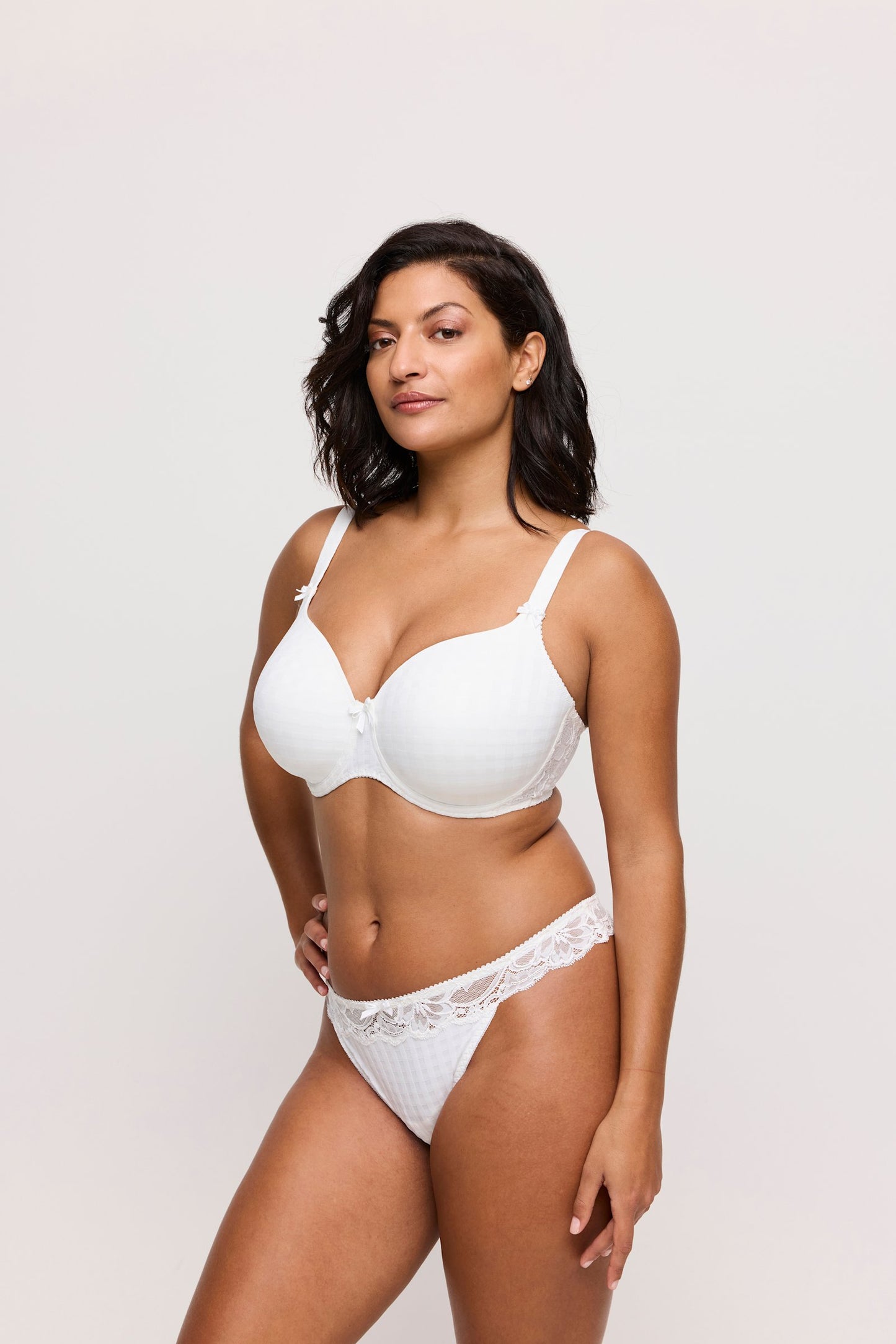 PrimaDonna Madison Plunge Bra on model in Natural