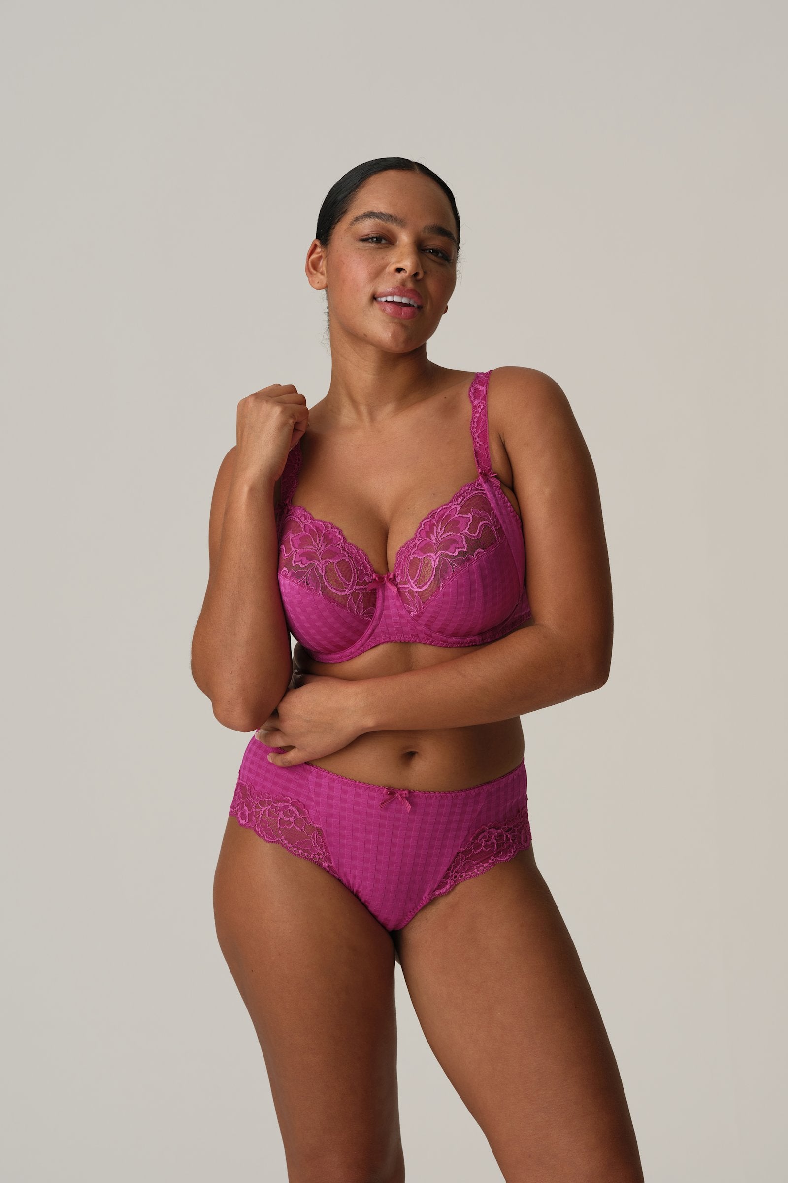 PrimaDonna Madison Hotpant on model in Fuchsia Fiesta