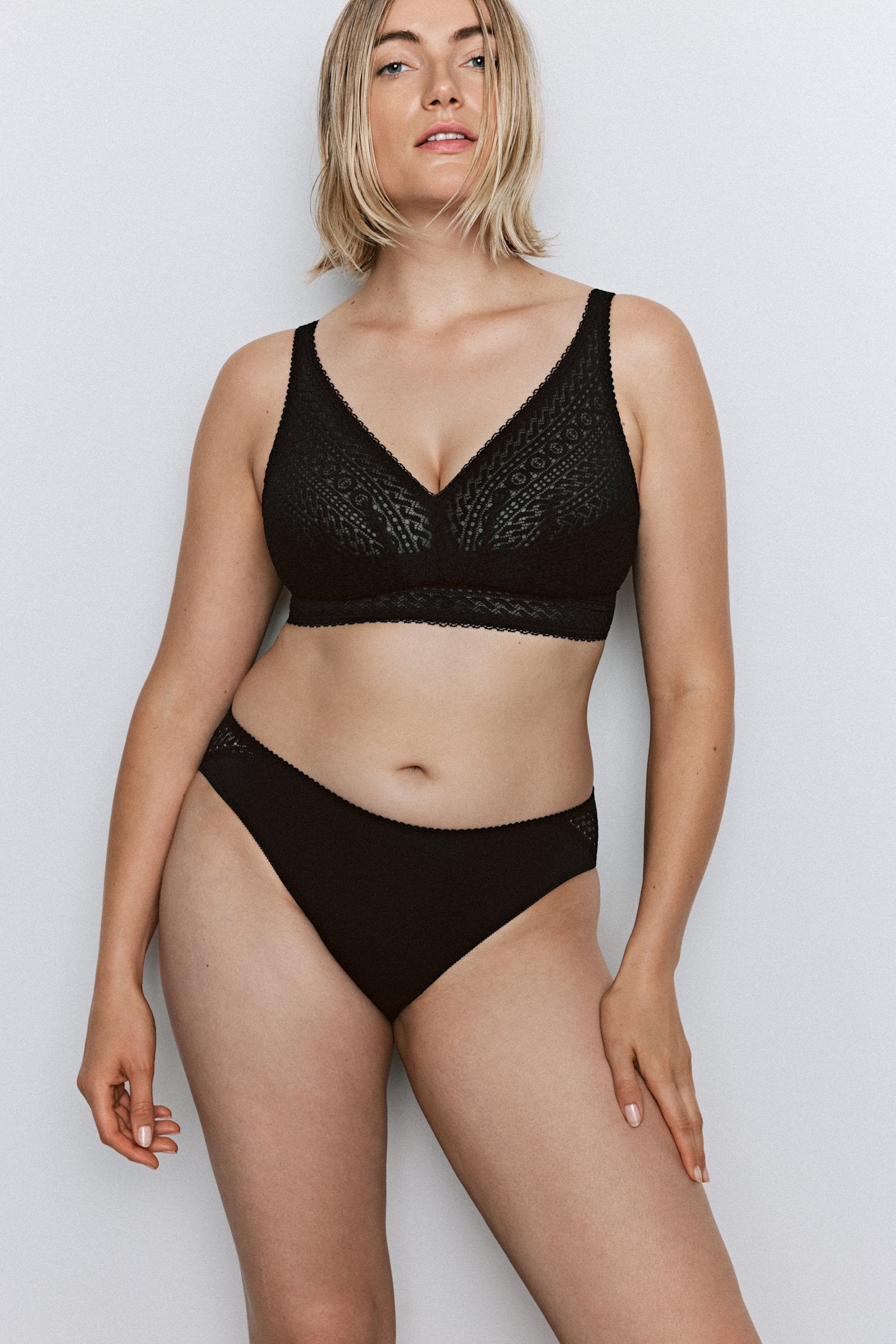 PrimaDonna Montara Rio Brief styled on model in Black