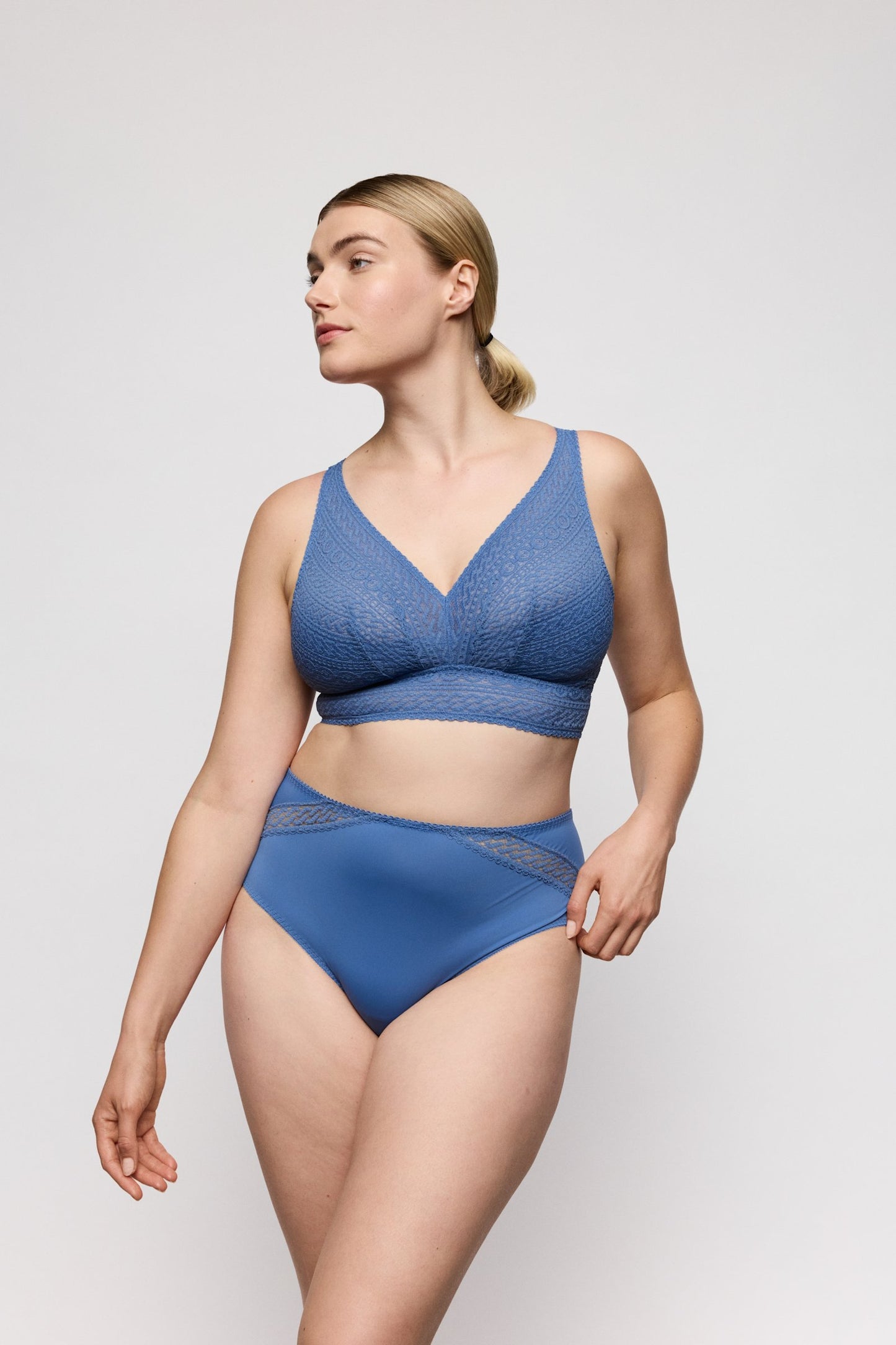 PrimaDonna Montara Full Brief on model in Regatta