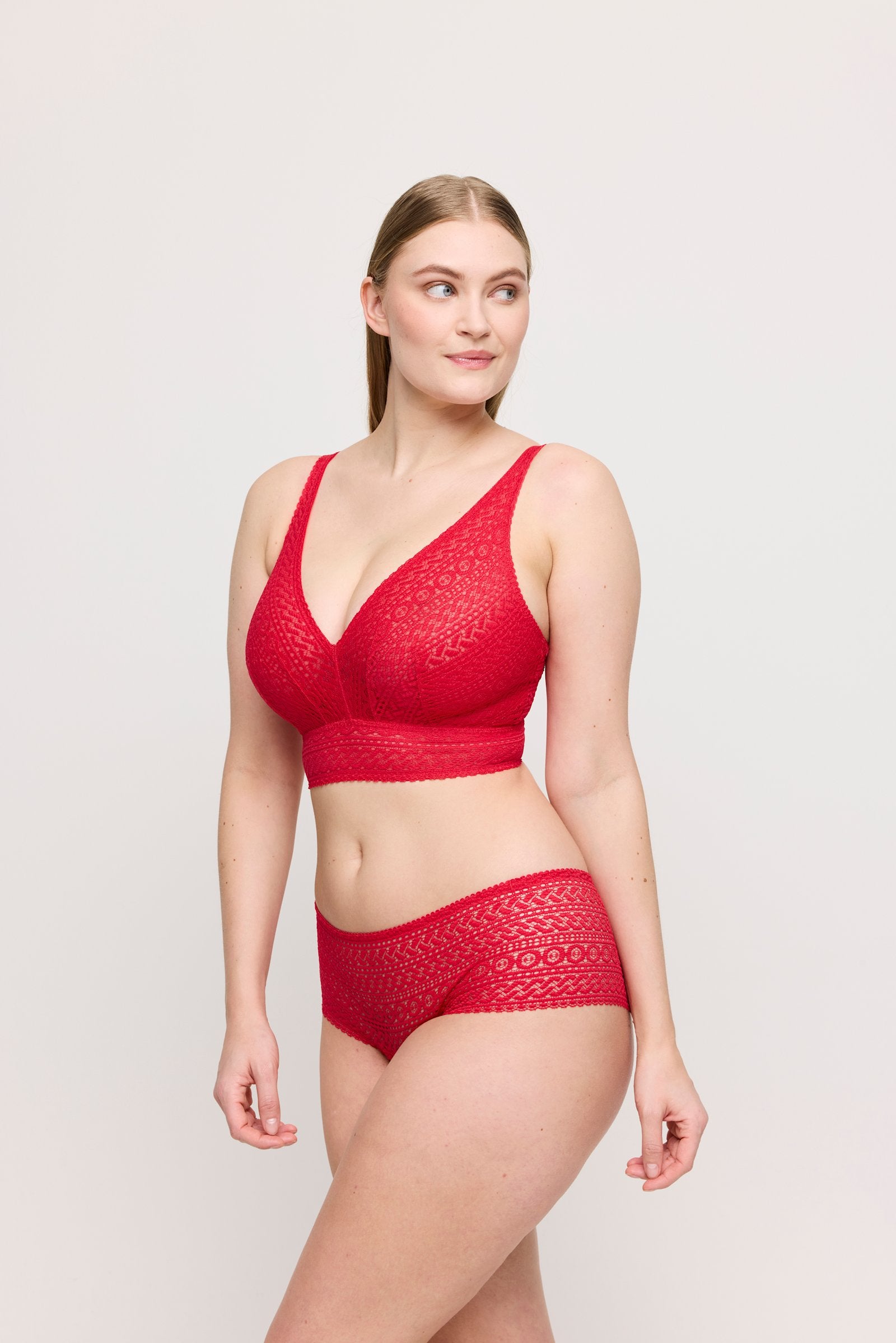 PrimaDonna Montara Bralette on model in True Red