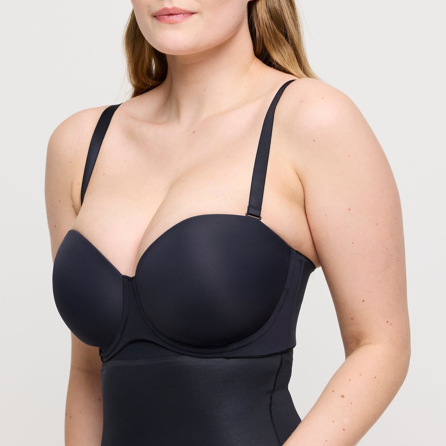 PrimaDonna Figuras Strapless Bra in Charcoal