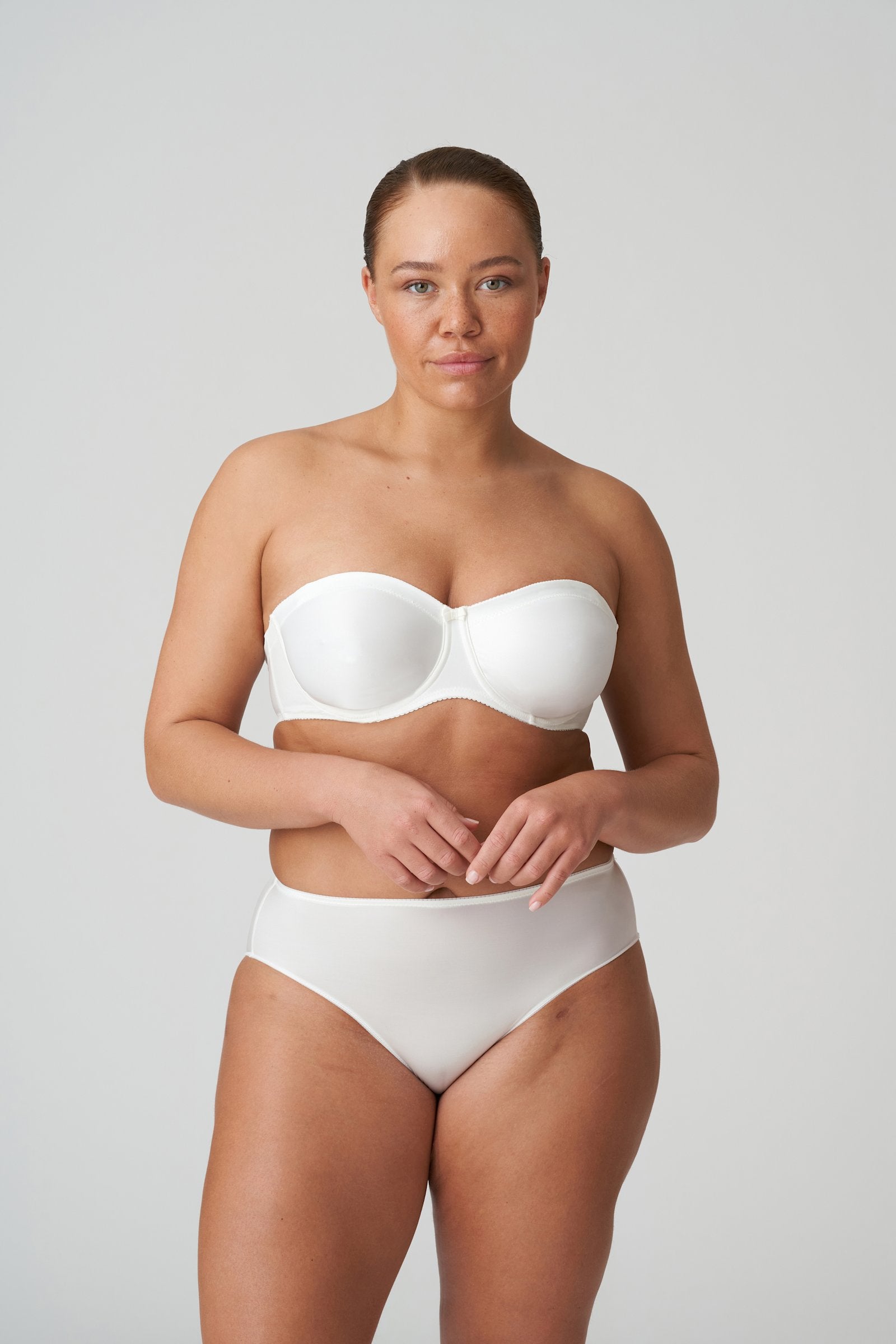 PrimaDonna Satin Strapless Bra on model in Natural